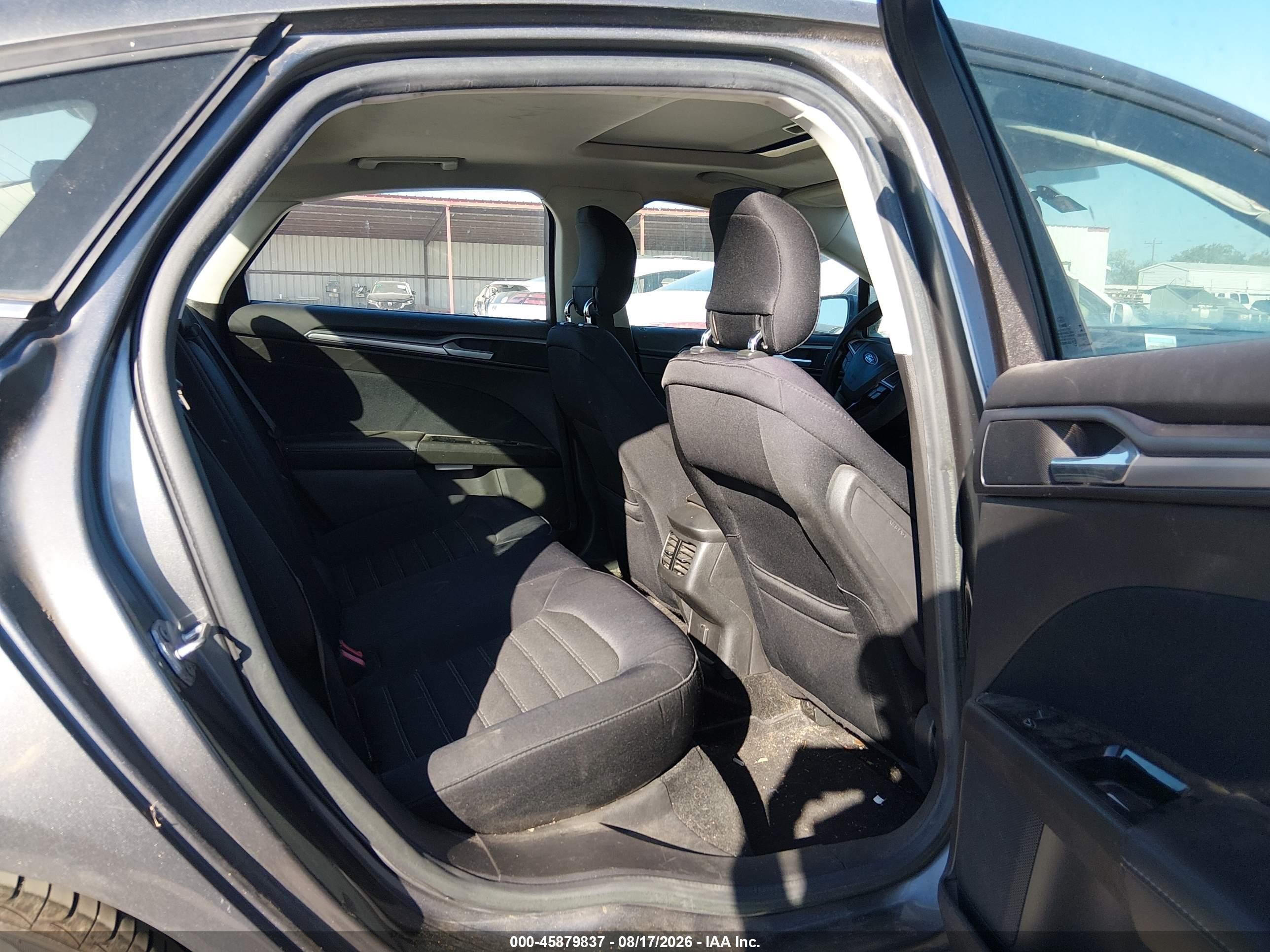 2014 Ford Fusion Se Серый vin: 3FA6P0H79ER251197