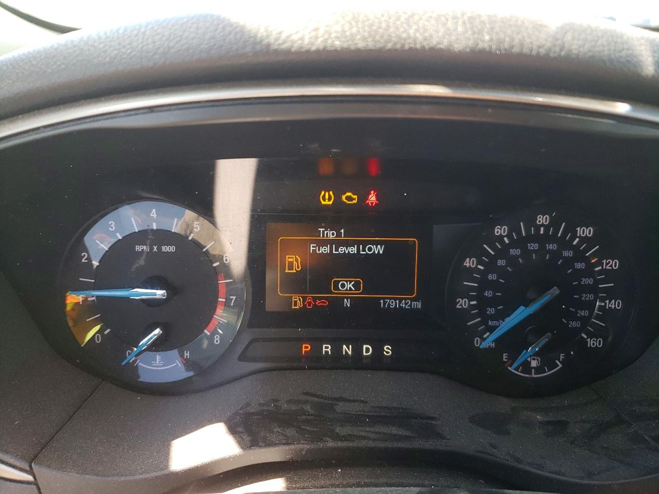 2014 Ford Fusion Se Серый vin: 3FA6P0H79ER256836
