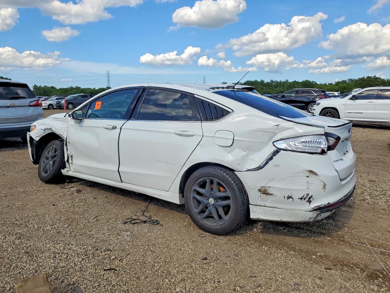 2014 Ford Fusion Se White vin: 3FA6P0H79ER322799