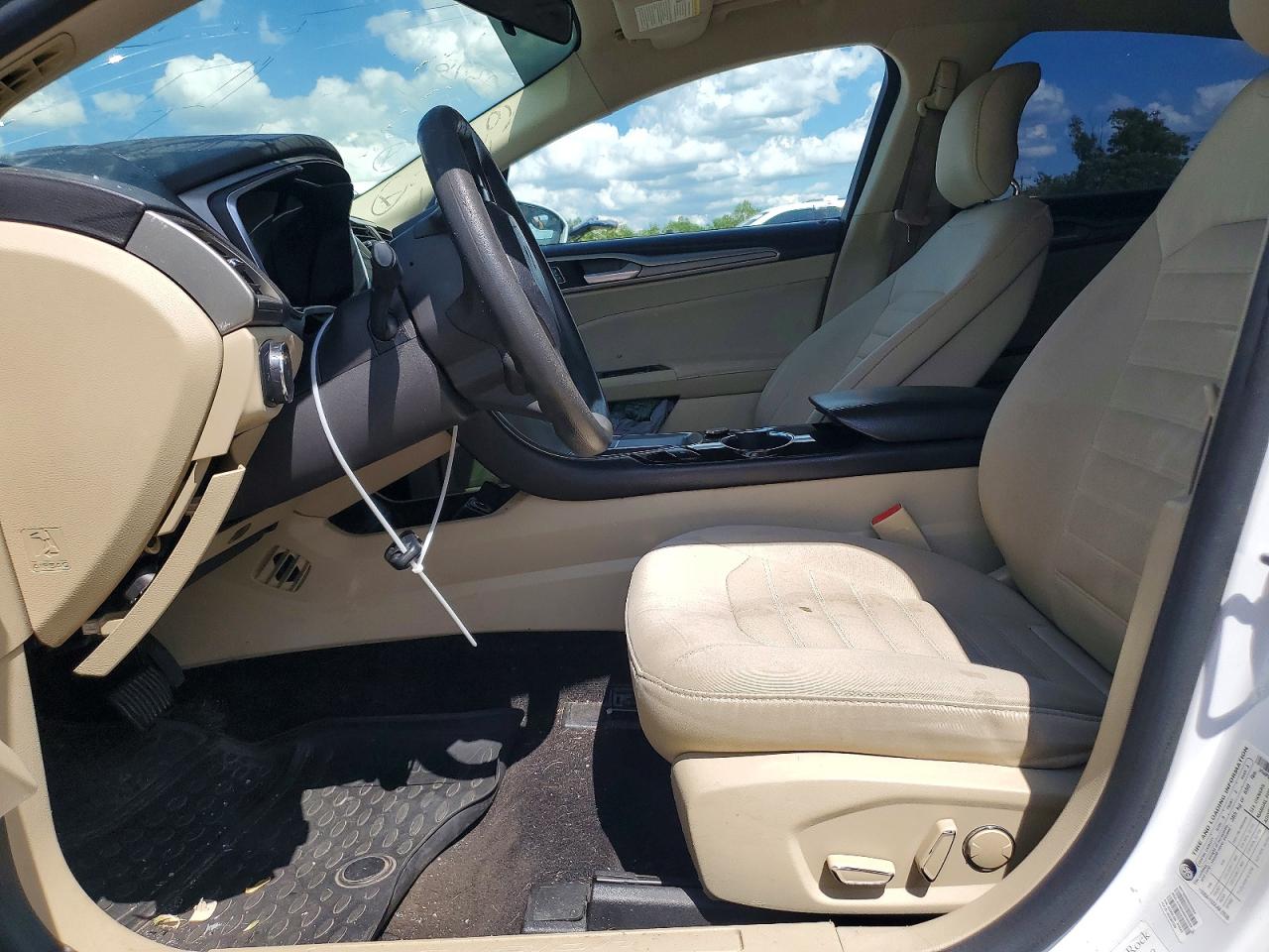 2014 Ford Fusion Se White vin: 3FA6P0H79ER322799