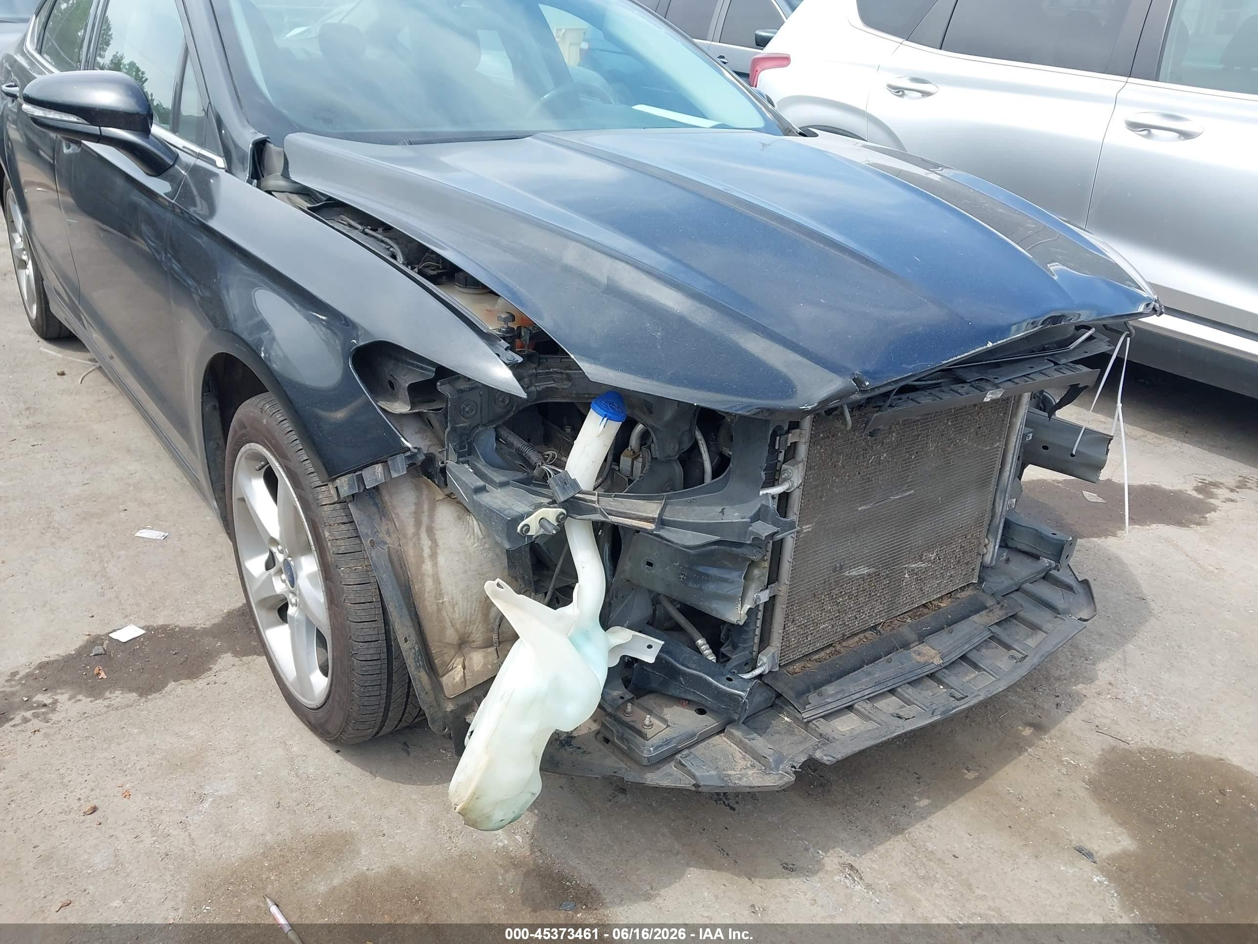 2014 Ford Fusion Se Черный vin: 3FA6P0H79ER349548