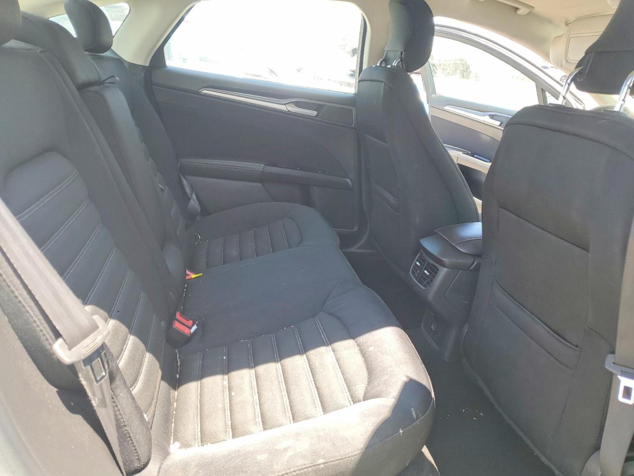 2014 Ford Fusion Se White vin: 3FA6P0H79ER356337