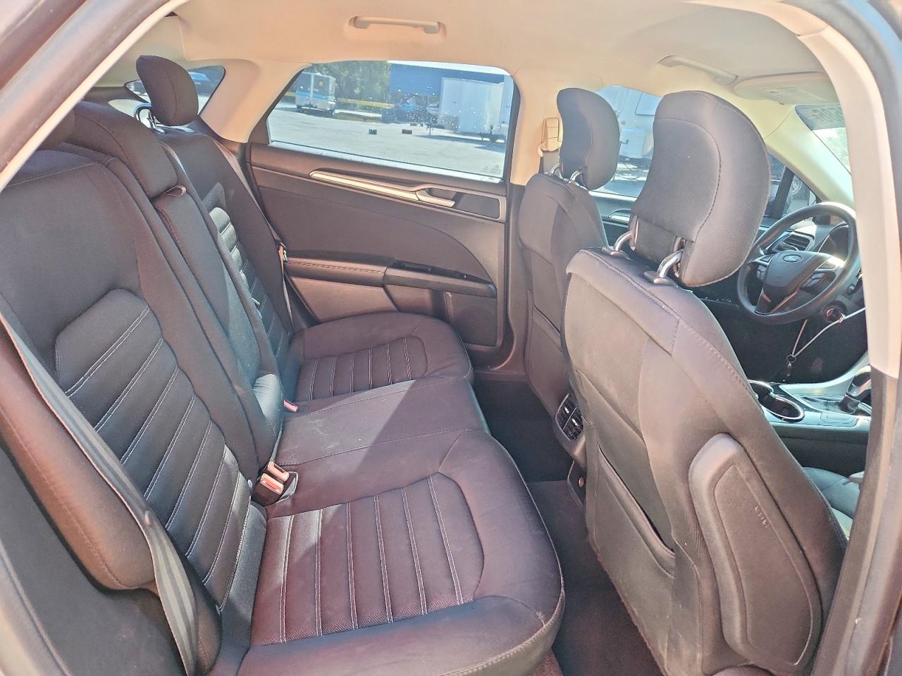 2014 Ford Fusion Se Gray vin: 3FA6P0H79ER386616