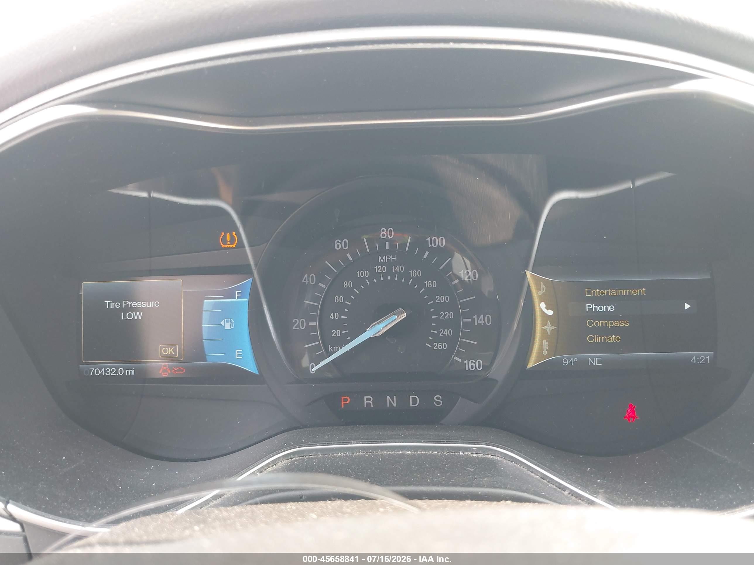 2014 Ford Fusion Se Red vin: 3FA6P0H79ER387667
