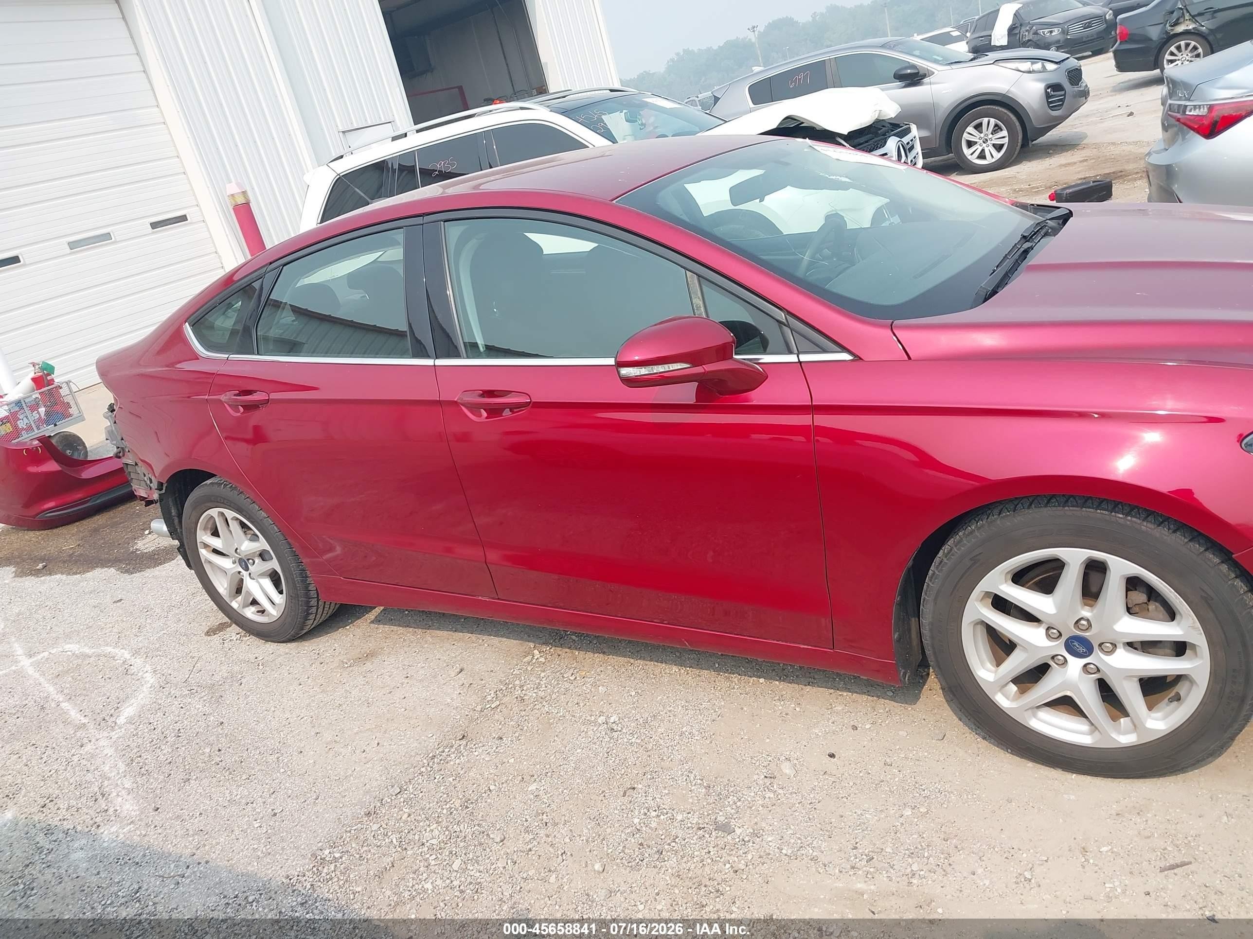 2014 Ford Fusion Se Red vin: 3FA6P0H79ER387667