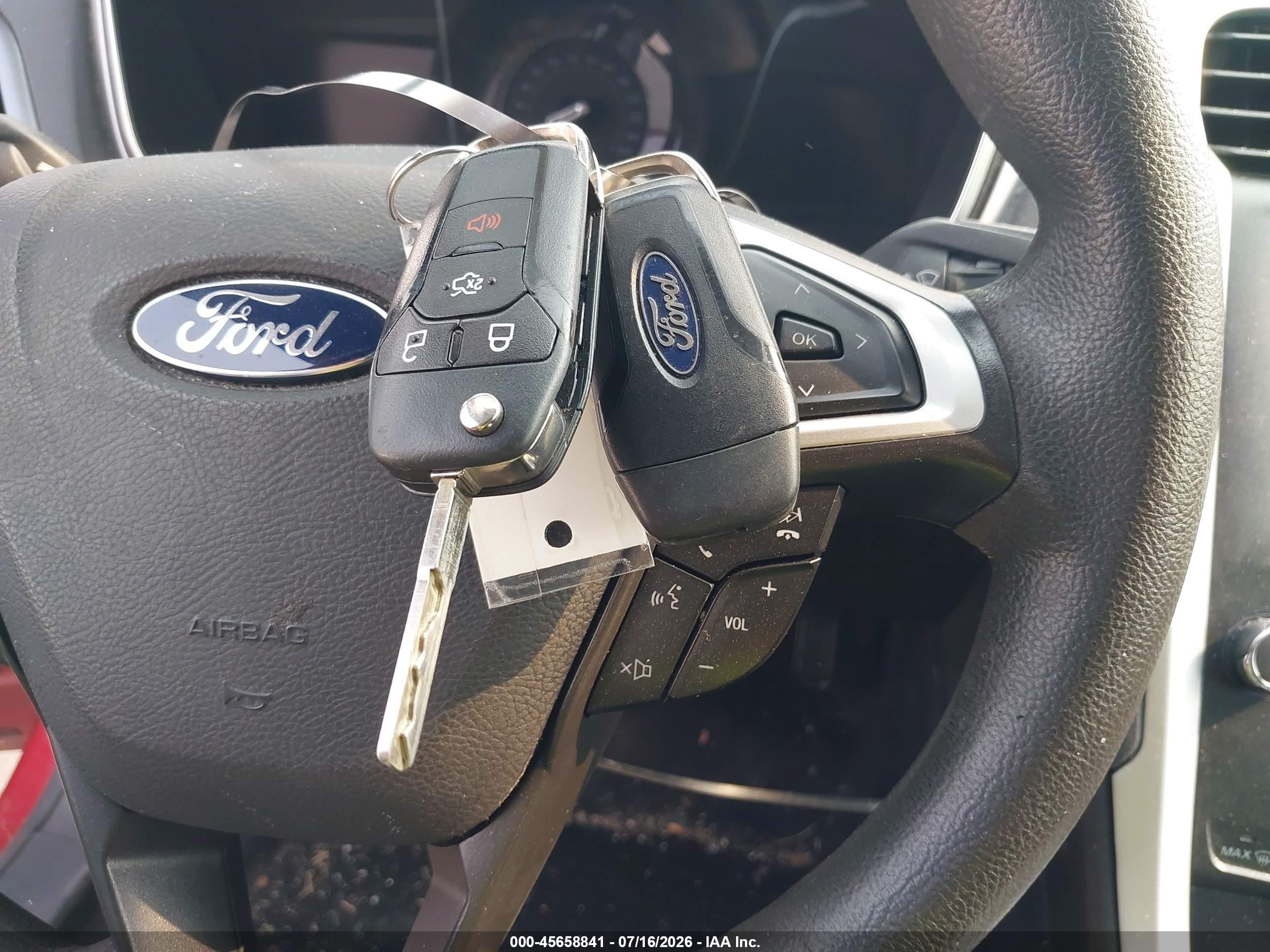 2014 Ford Fusion Se Red vin: 3FA6P0H79ER387667