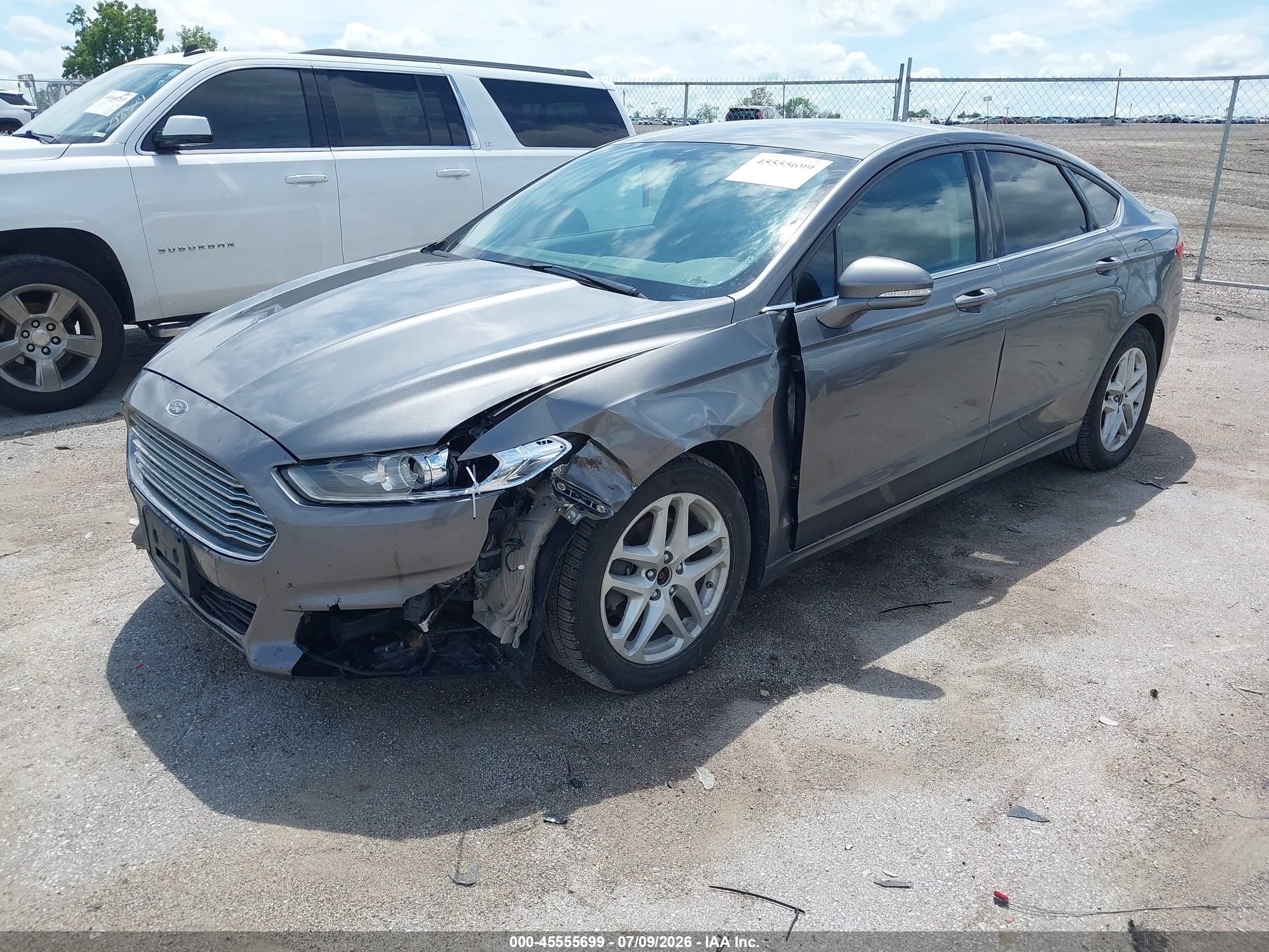 2014 Ford Fusion Se Серый vin: 3FA6P0H79ER389080