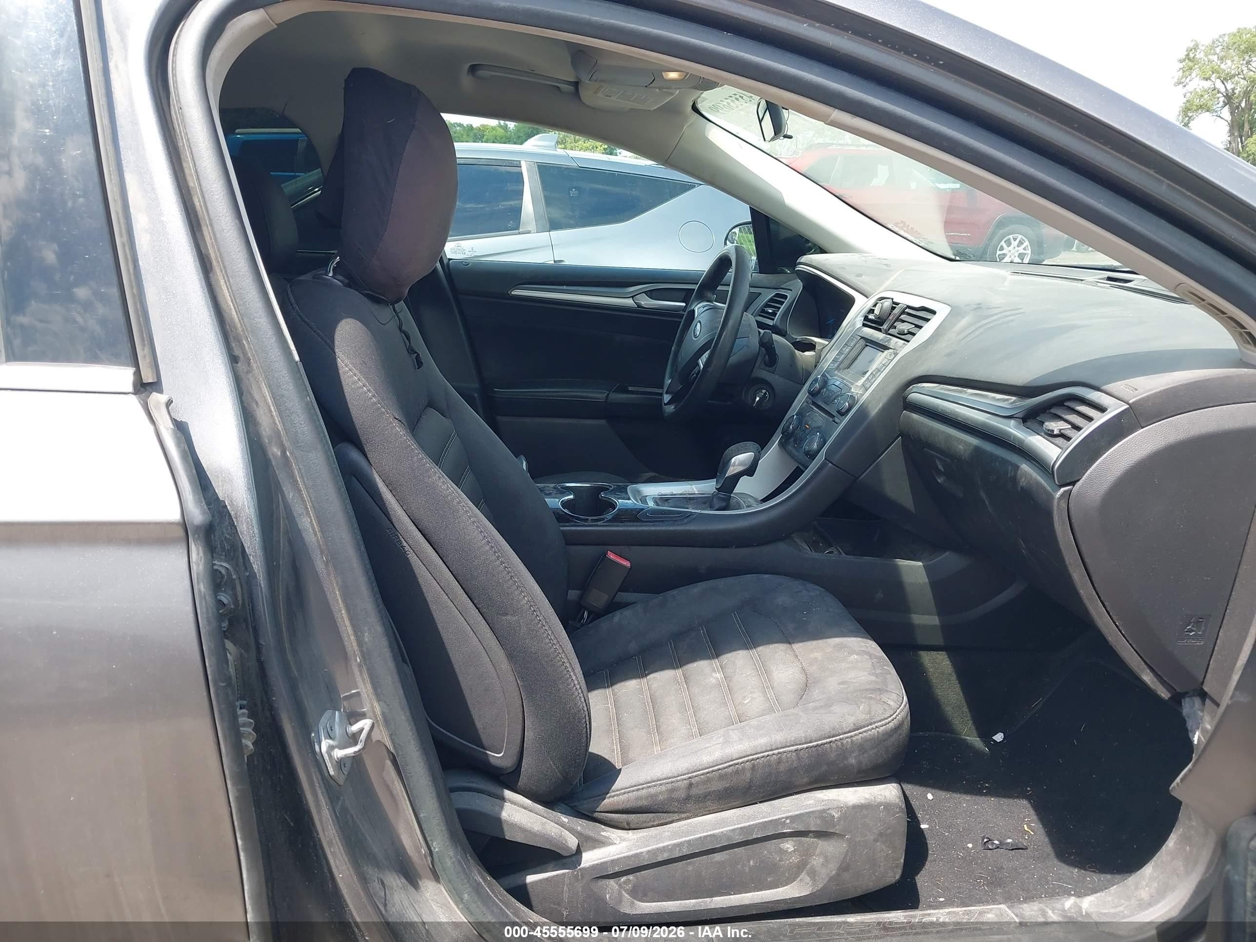 2014 Ford Fusion Se Серый vin: 3FA6P0H79ER389080
