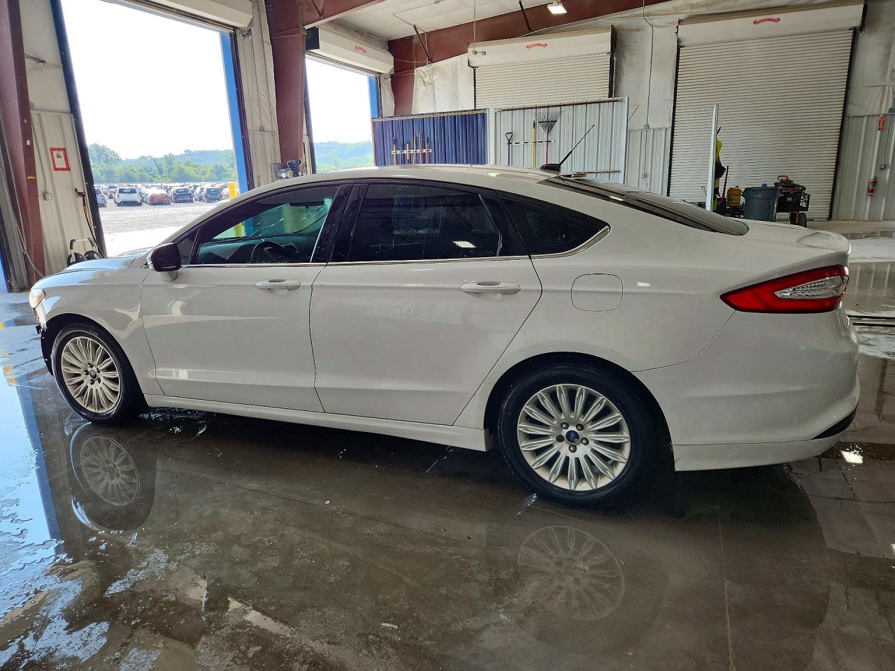 2015 Ford Fusion Se White vin: 3FA6P0H79FR126136