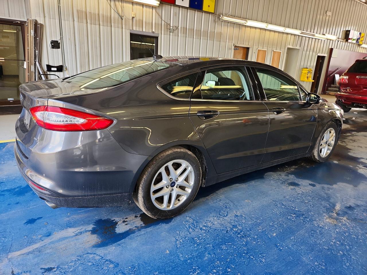 2015 Ford Fusion Se Gray vin: 3FA6P0H79FR159525