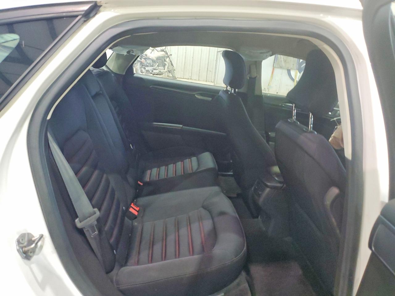 2015 Ford Fusion Se White vin: 3FA6P0H79FR302537