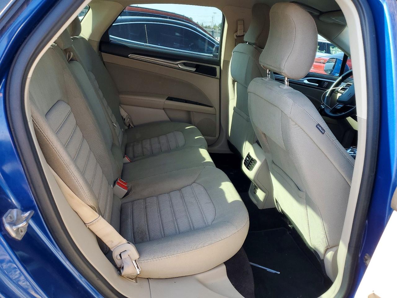 2017 Ford Fusion Se Blue vin: 3FA6P0H79HR237188