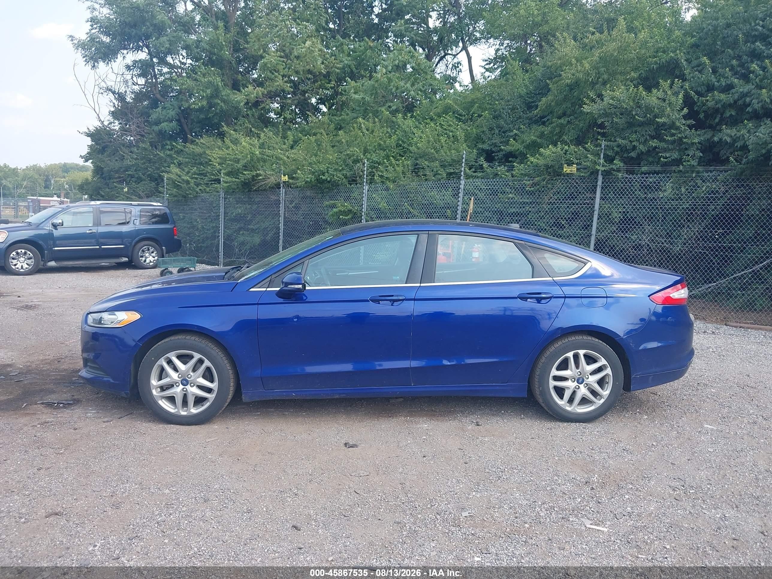 2013 Ford Fusion Se Синий vin: 3FA6P0H7XDR149406