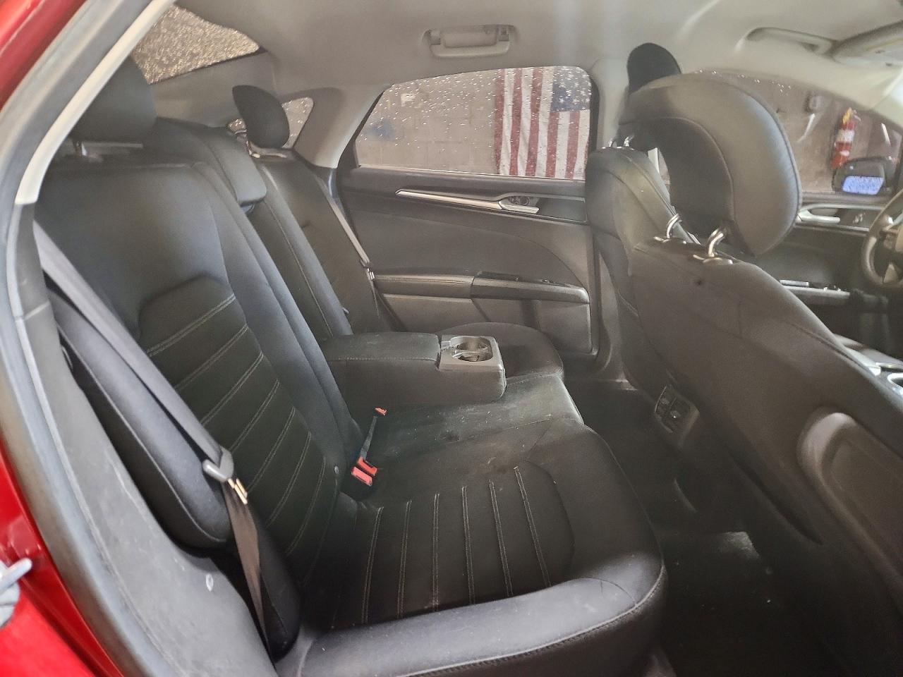2013 Ford Fusion Se Red vin: 3FA6P0H7XDR168537