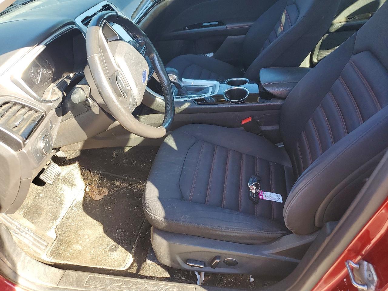 2013 Ford Fusion Se Burgundy vin: 3FA6P0H7XDR234133