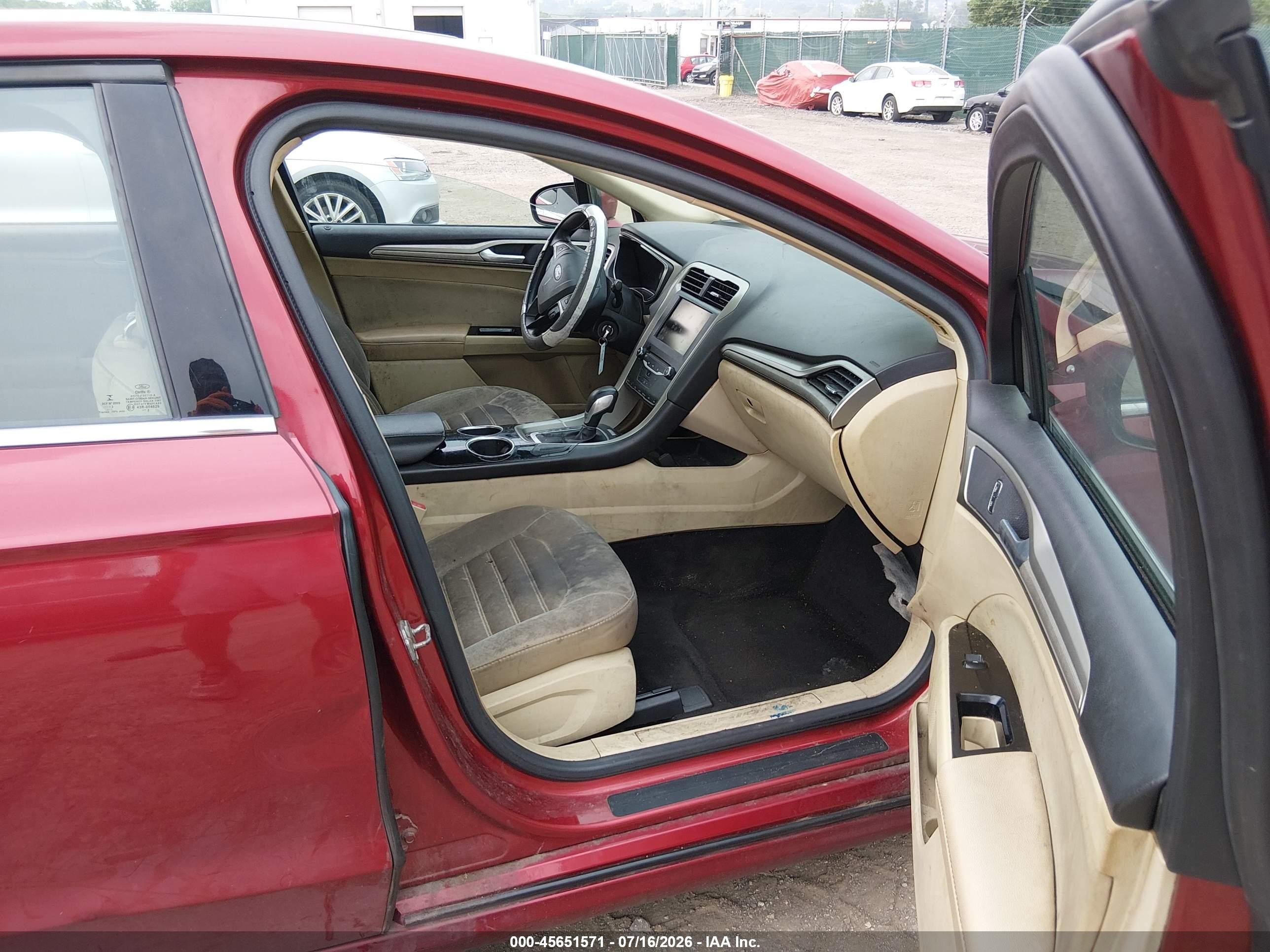 2013 Ford Fusion Se Red vin: 3FA6P0H7XDR301698