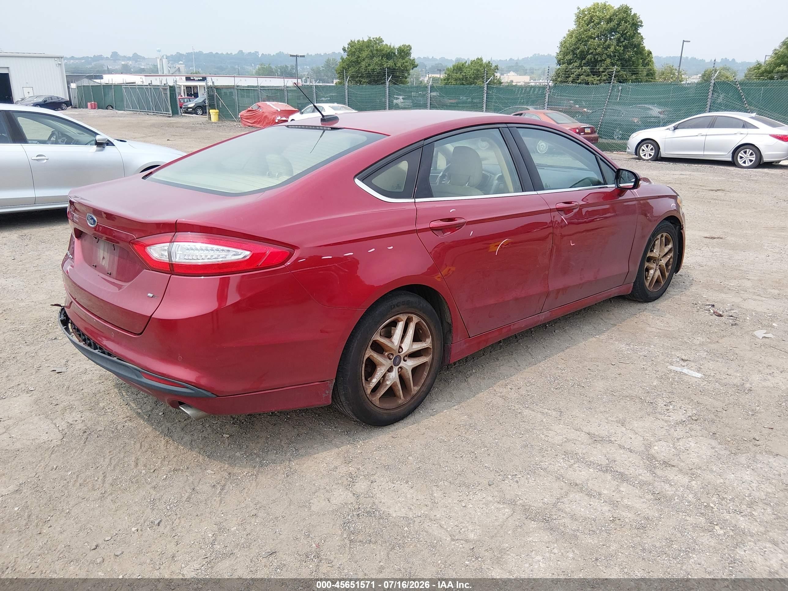 2013 Ford Fusion Se Red vin: 3FA6P0H7XDR301698
