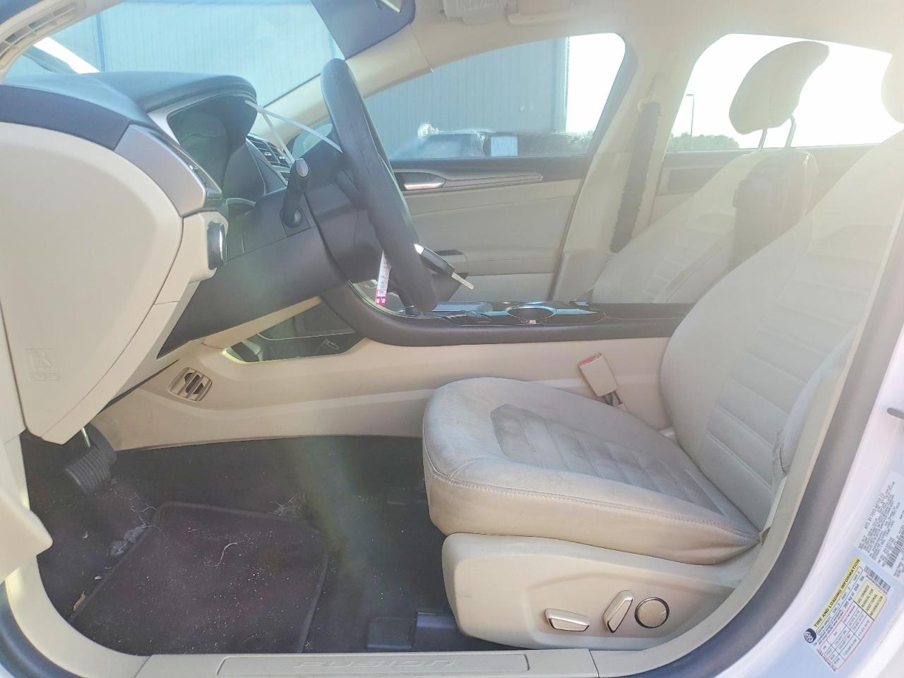 2013 Ford Fusion Se White vin: 3FA6P0H7XDR337925