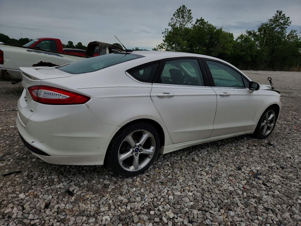 2013 Ford Fusion Se White vin: 3FA6P0H7XDR370844