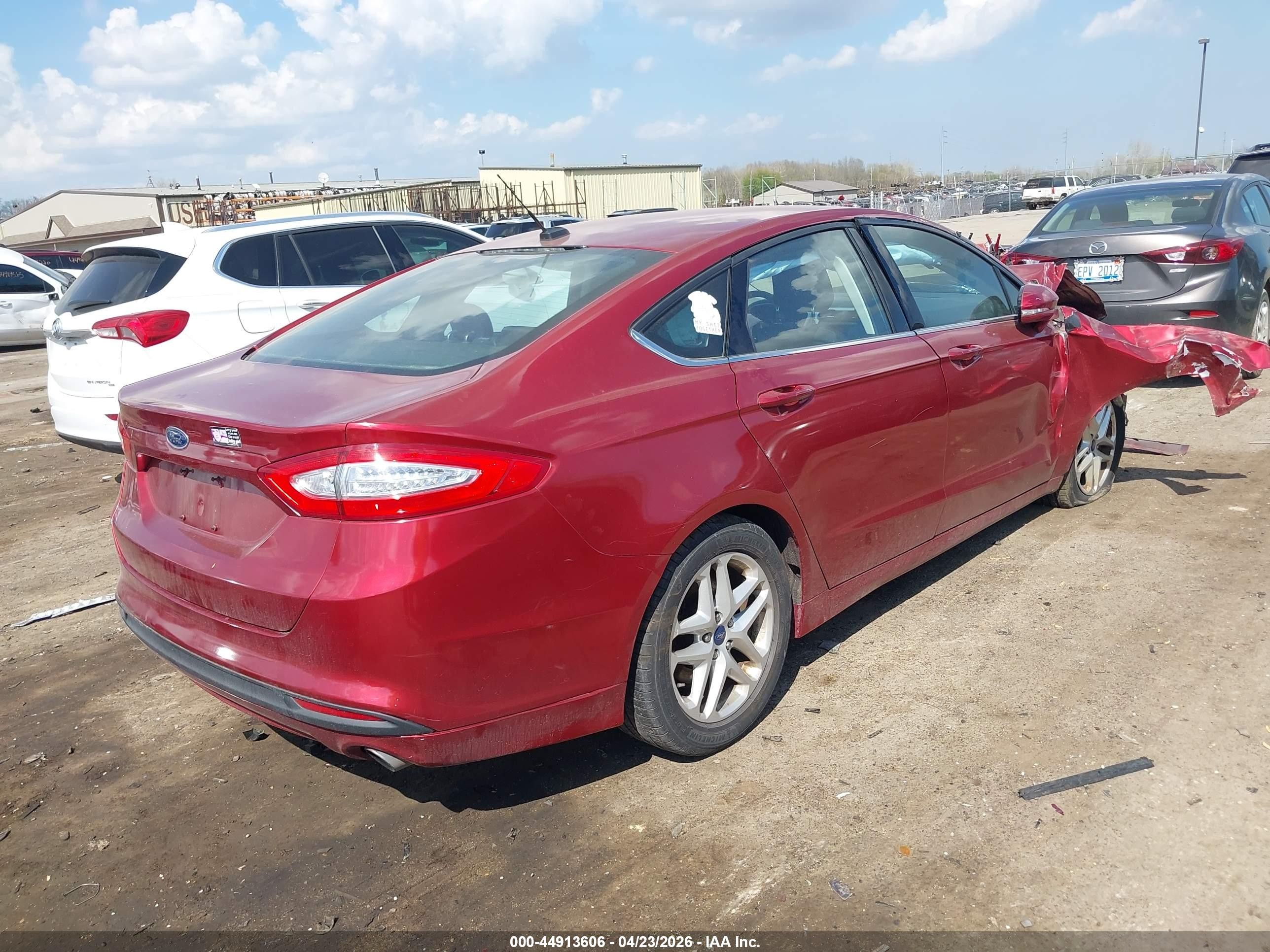 2014 Ford Fusion Se Red vin: 3FA6P0H7XER109554