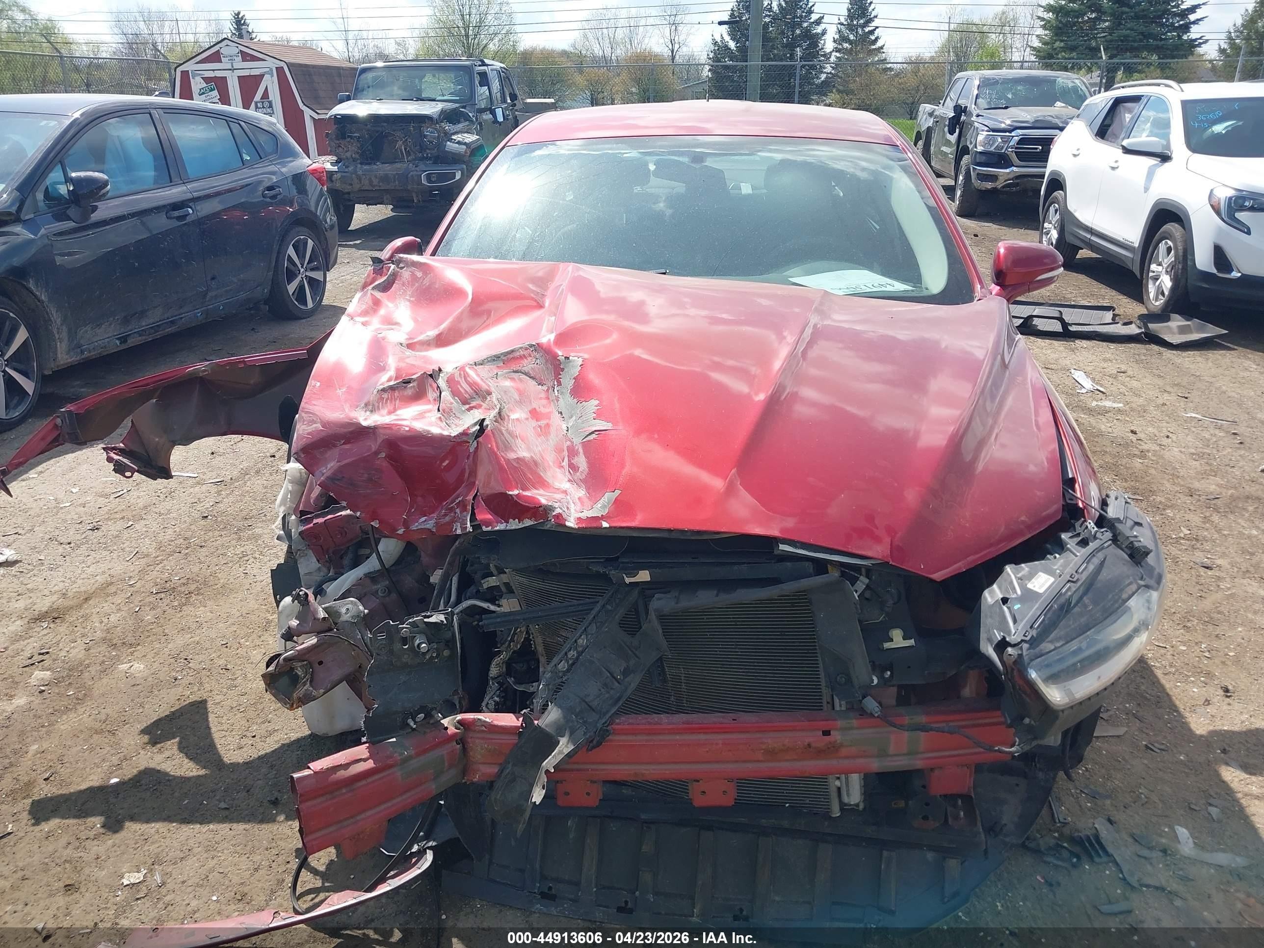 2014 Ford Fusion Se Red vin: 3FA6P0H7XER109554