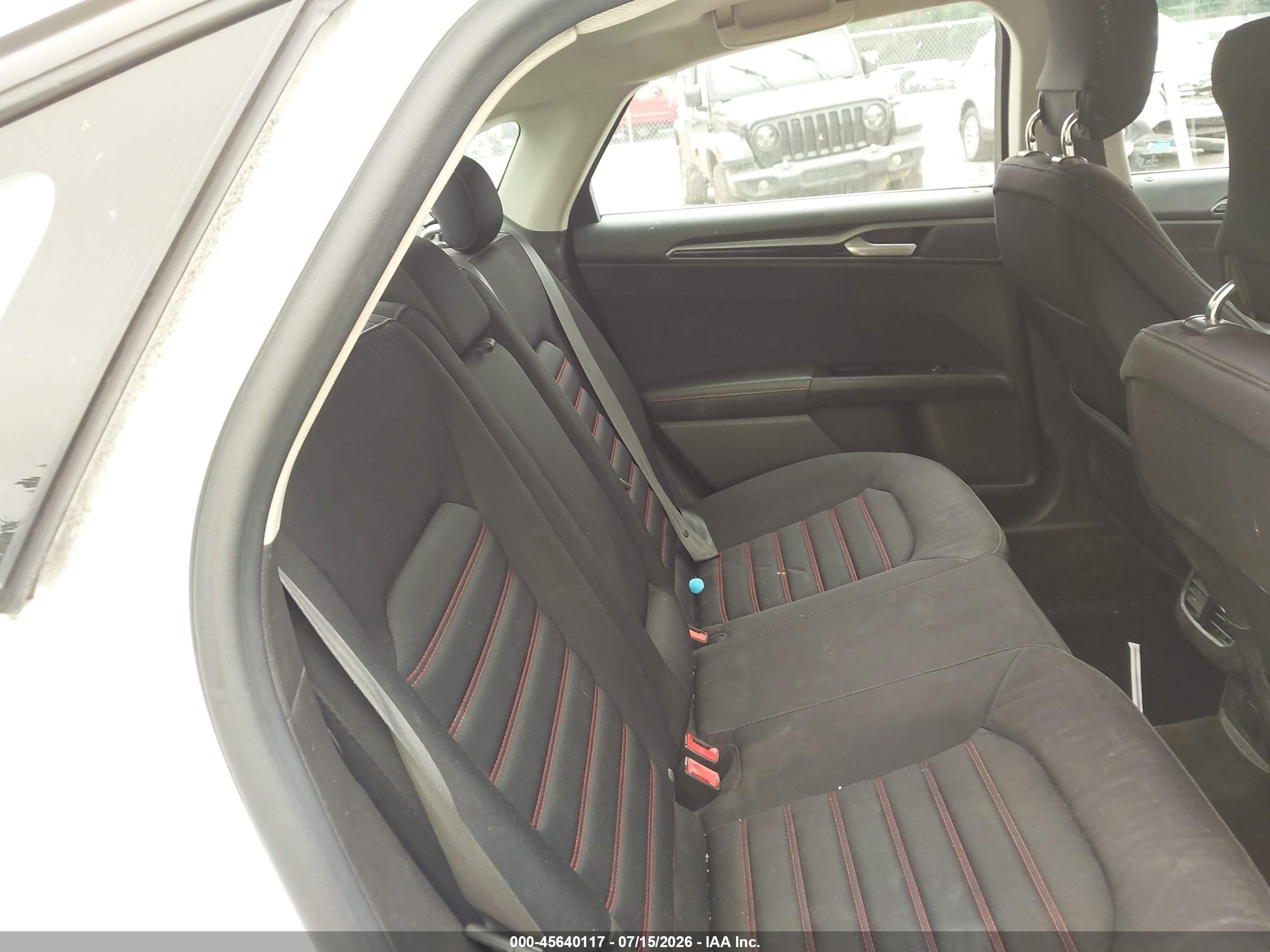 2014 Ford Fusion Se White vin: 3FA6P0H7XER139749