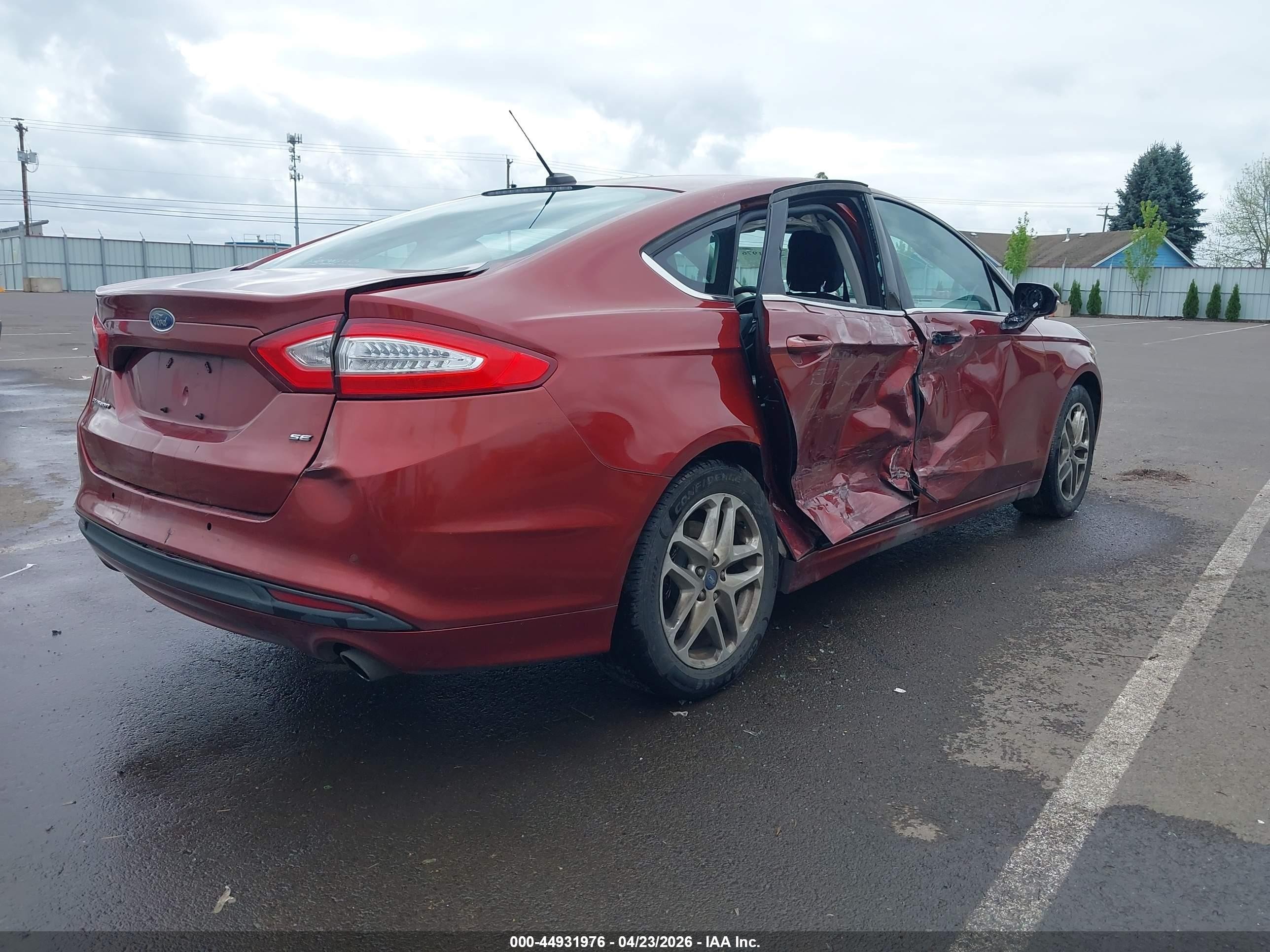 2014 Ford Fusion Se Red vin: 3FA6P0H7XER151397