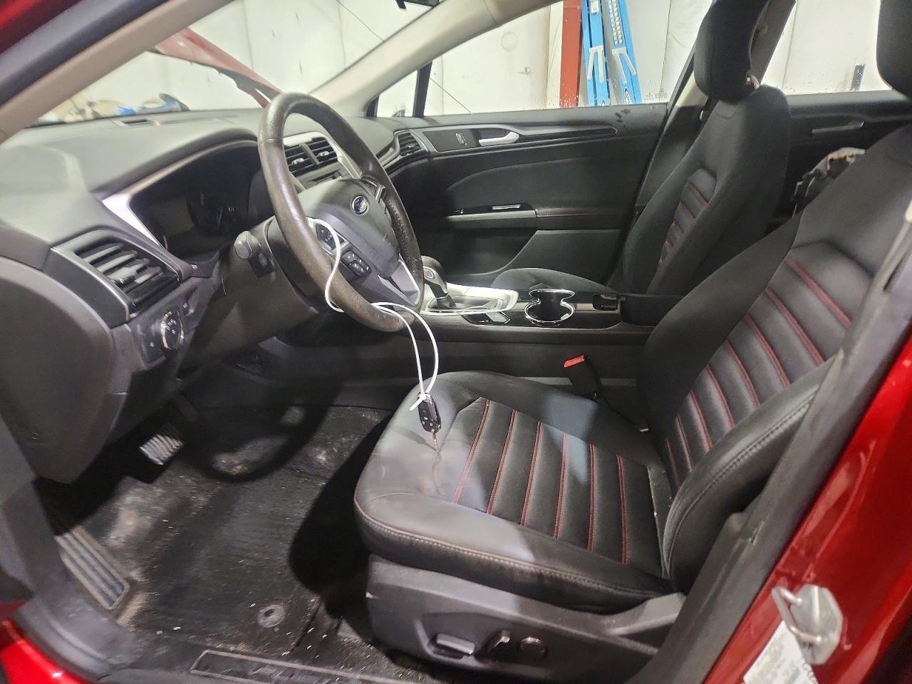 2014 Ford Fusion Se Red vin: 3FA6P0H7XER189759