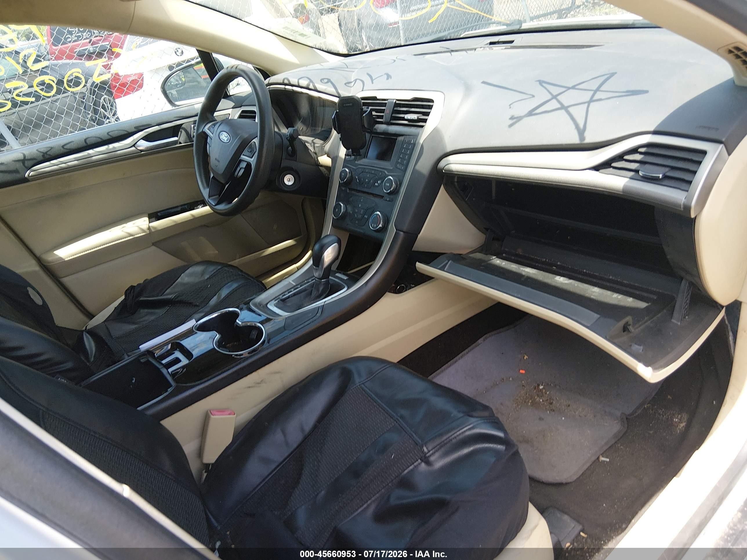 2014 Ford Fusion Se Белый vin: 3FA6P0H7XER192287