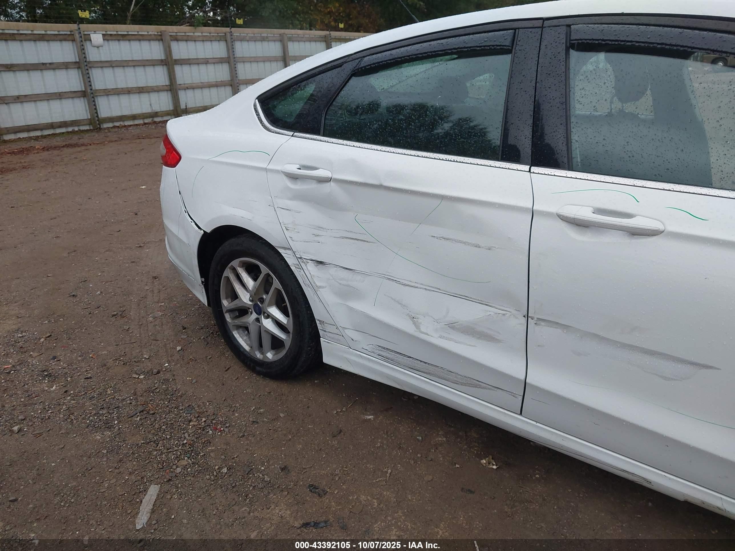 2014 Ford Fusion Se White vin: 3FA6P0H7XER204521