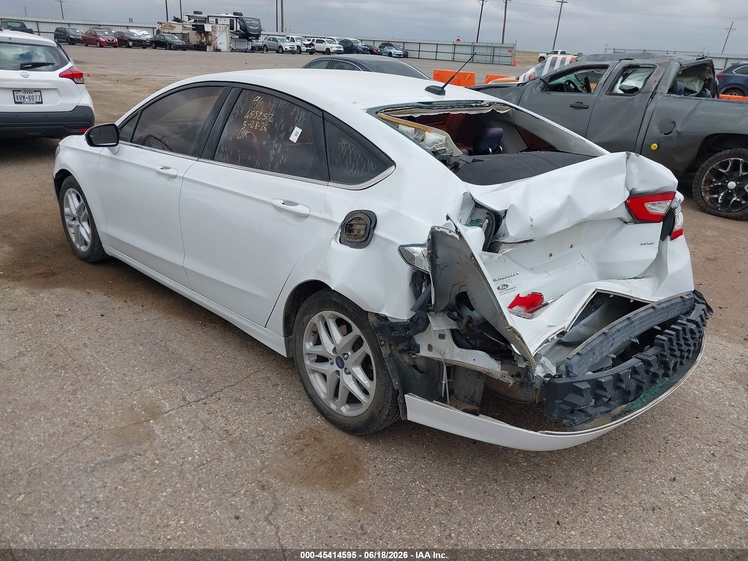 2014 Ford Fusion Se Белый vin: 3FA6P0H7XER363345