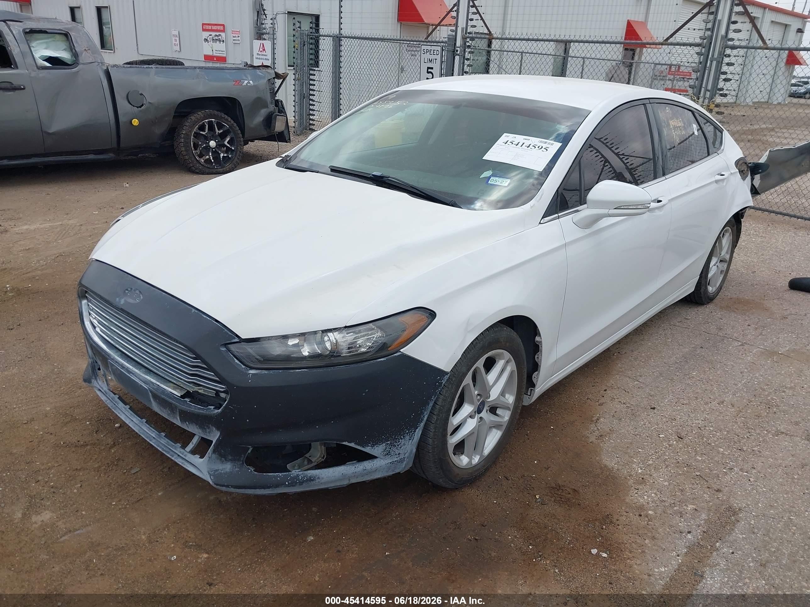 2014 Ford Fusion Se Белый vin: 3FA6P0H7XER363345