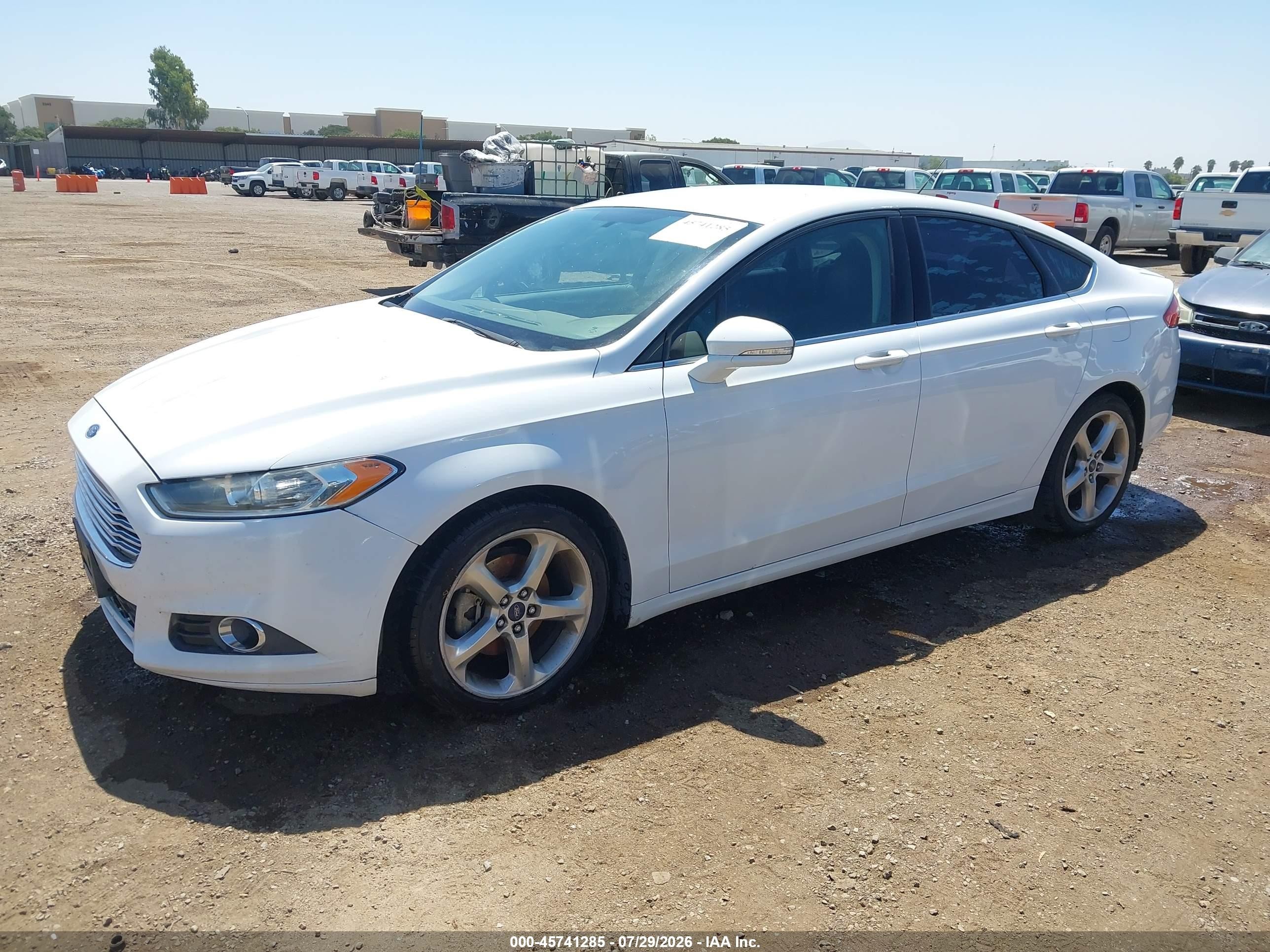 2014 Ford Fusion Se White vin: 3FA6P0H7XER393087