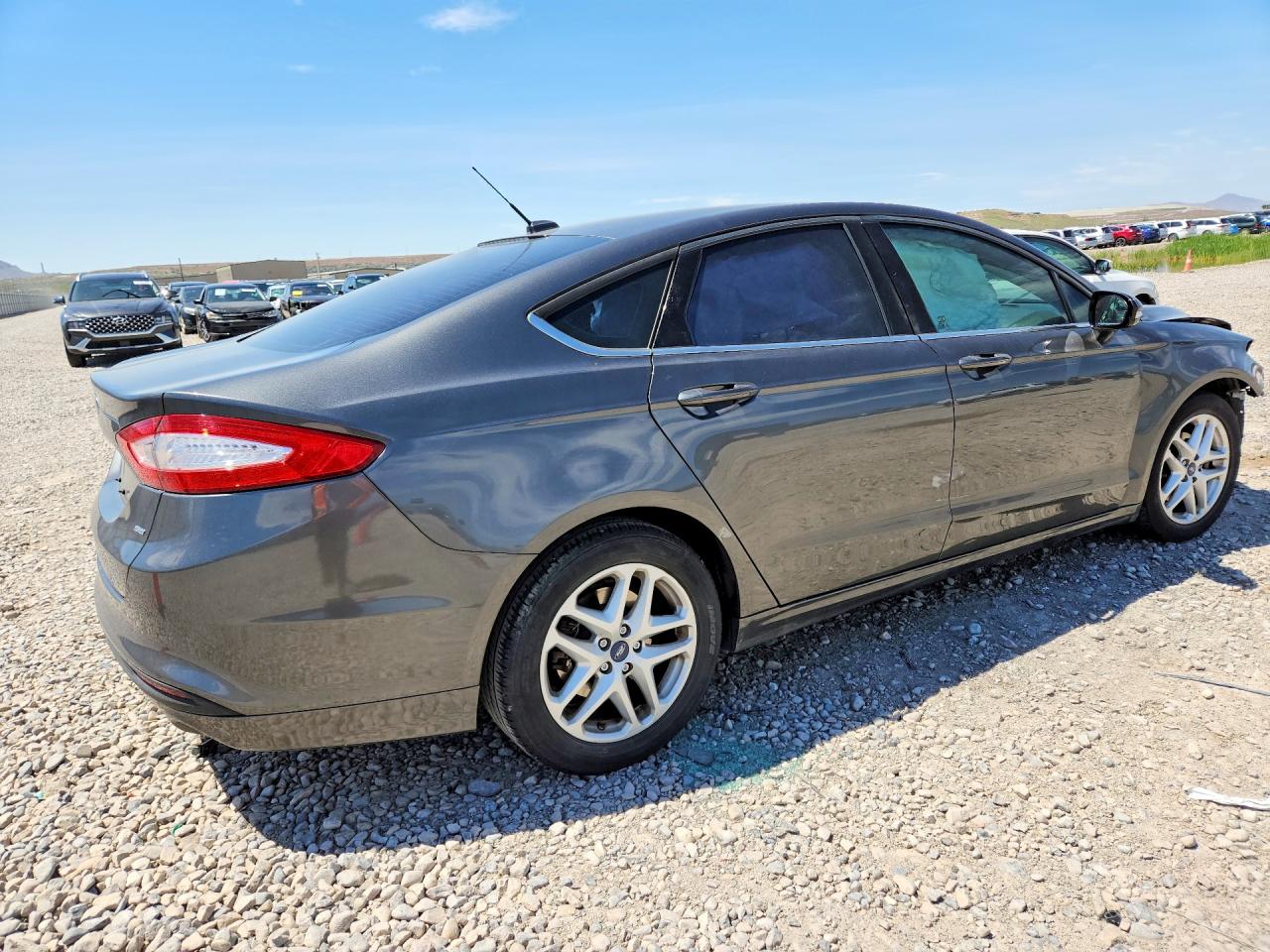 2015 Ford Fusion Se Серый vin: 3FA6P0H7XFR105263