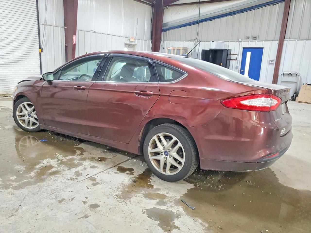 2015 Ford Fusion Se Красный vin: 3FA6P0H7XFR158691