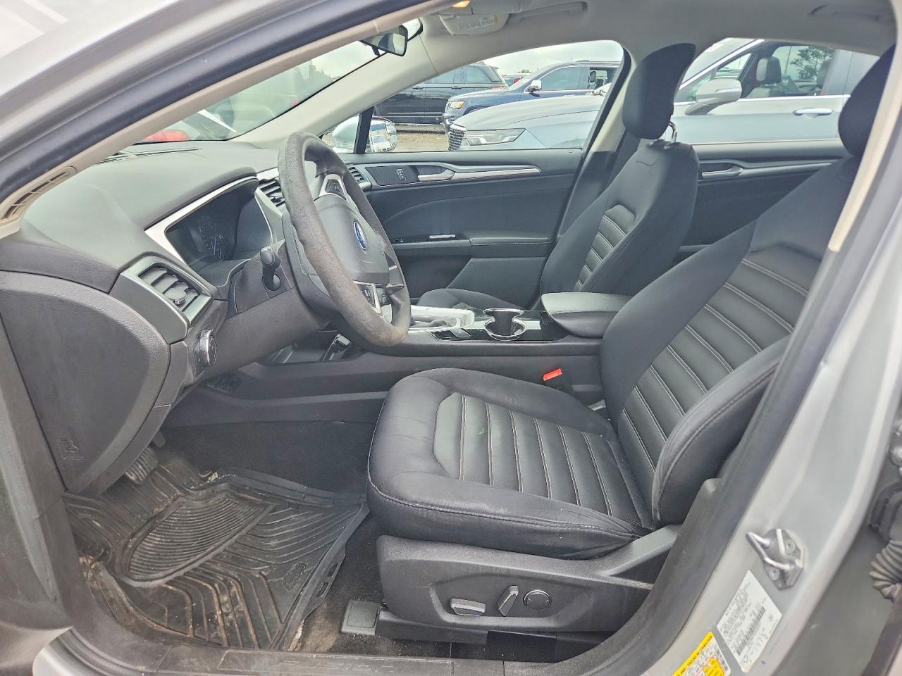 2015 Ford Fusion Se Silver vin: 3FA6P0H7XFR160912