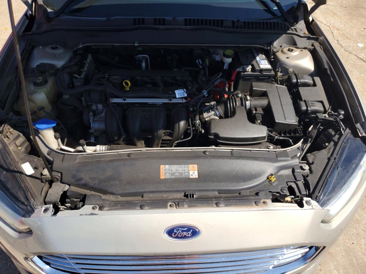 2015 Ford Fusion Se Beige vin: 3FA6P0H7XFR184997
