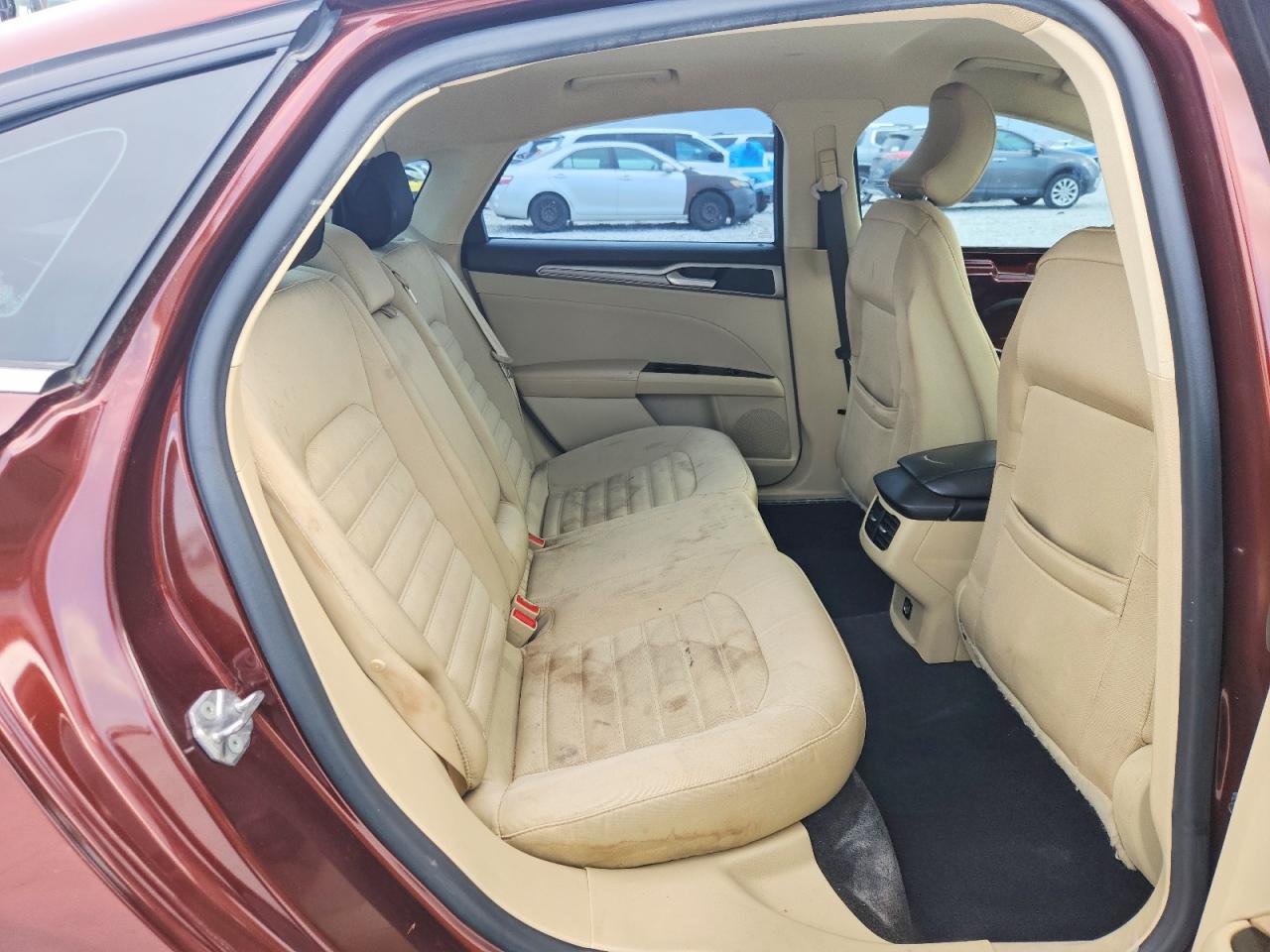 2015 Ford Fusion Se Burgundy vin: 3FA6P0H7XFR193277