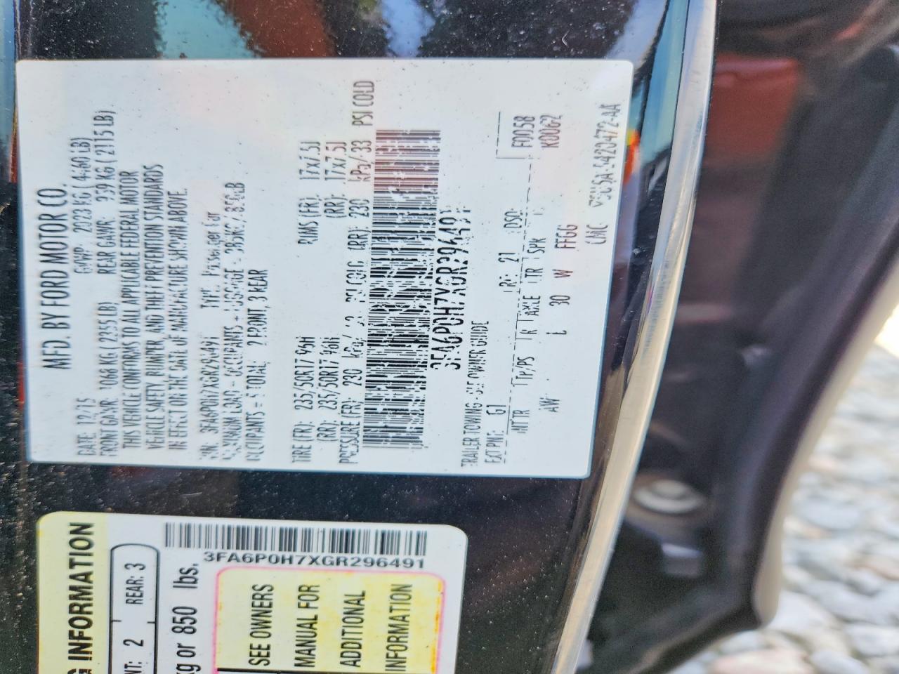 2016 Ford Fusion Se Черный vin: 3FA6P0H7XGR296491