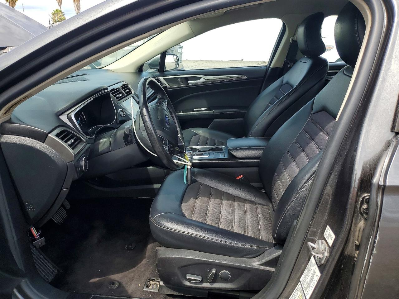 2017 Ford Fusion Se Gray vin: 3FA6P0H7XHR299540