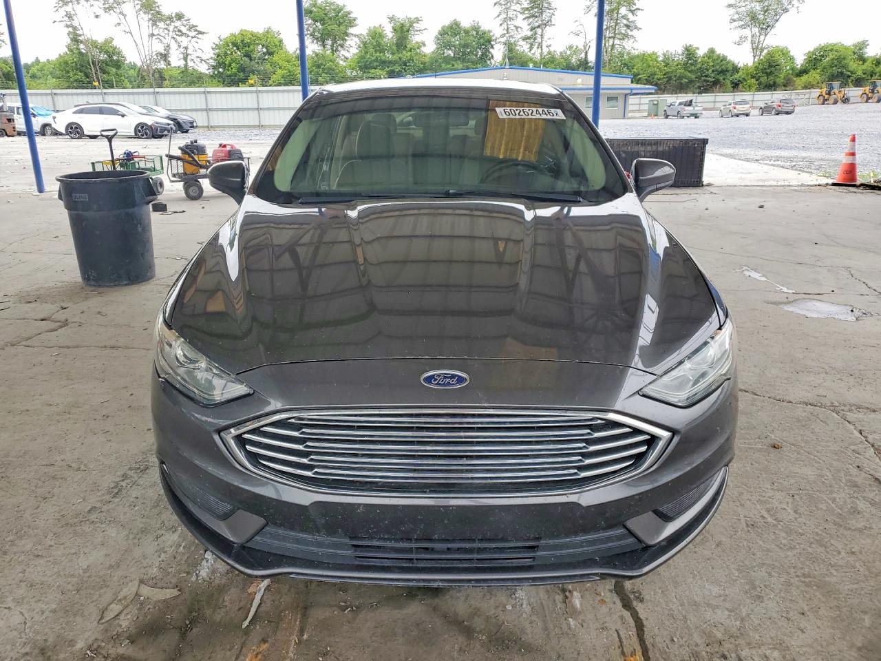 2018 Ford Fusion Se Серый vin: 3FA6P0H7XJR104199