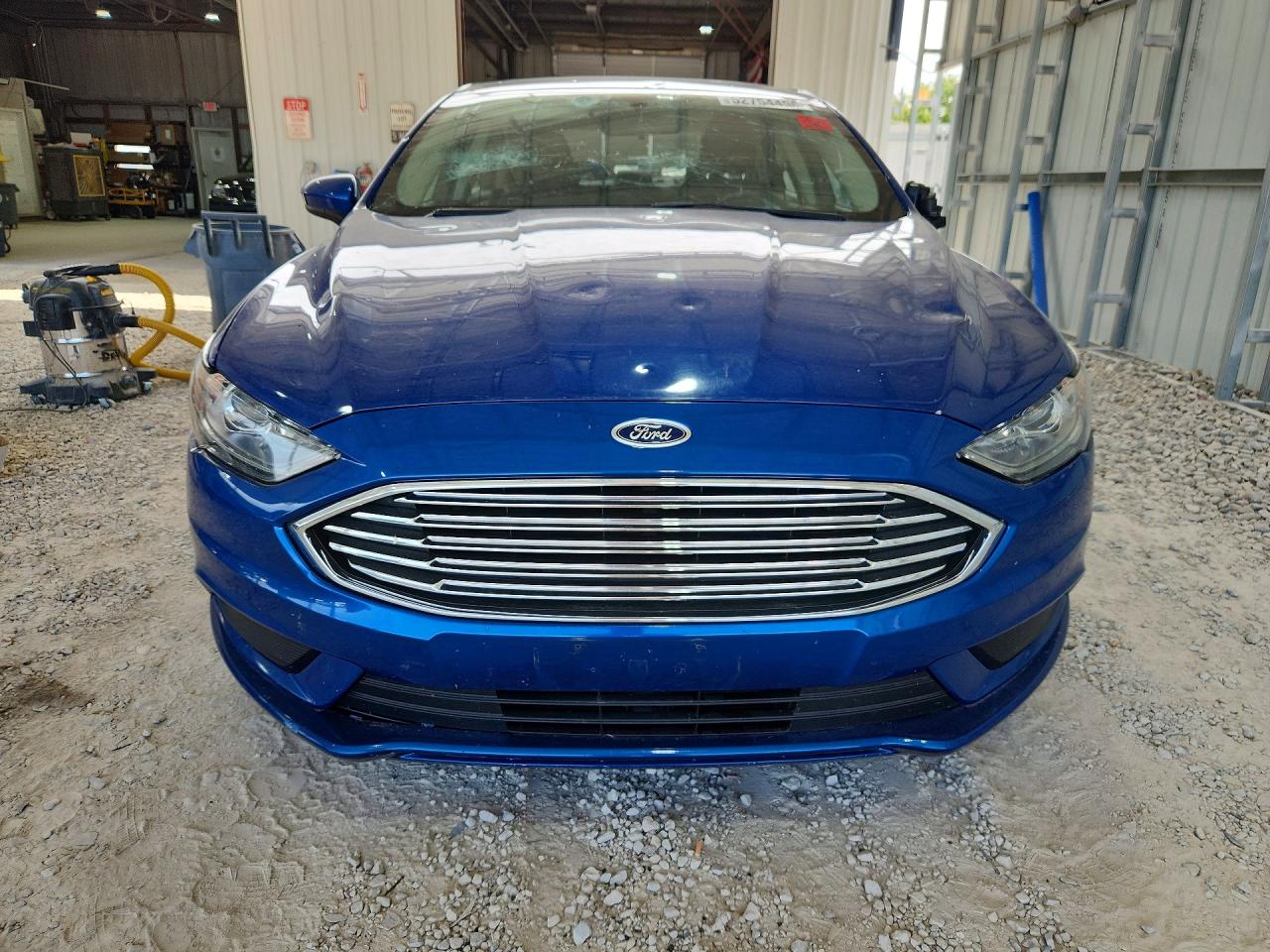 2018 Ford Fusion Se Blue vin: 3FA6P0H7XJR207445