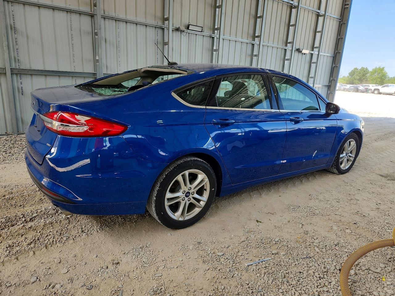 2018 Ford Fusion Se Blue vin: 3FA6P0H7XJR207445