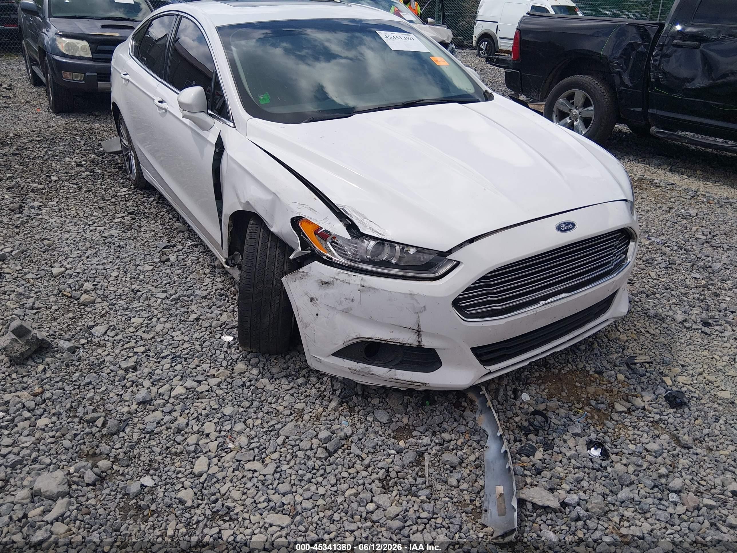 2014 Ford Fusion Se Белый vin: 3FA6P0H90ER187133