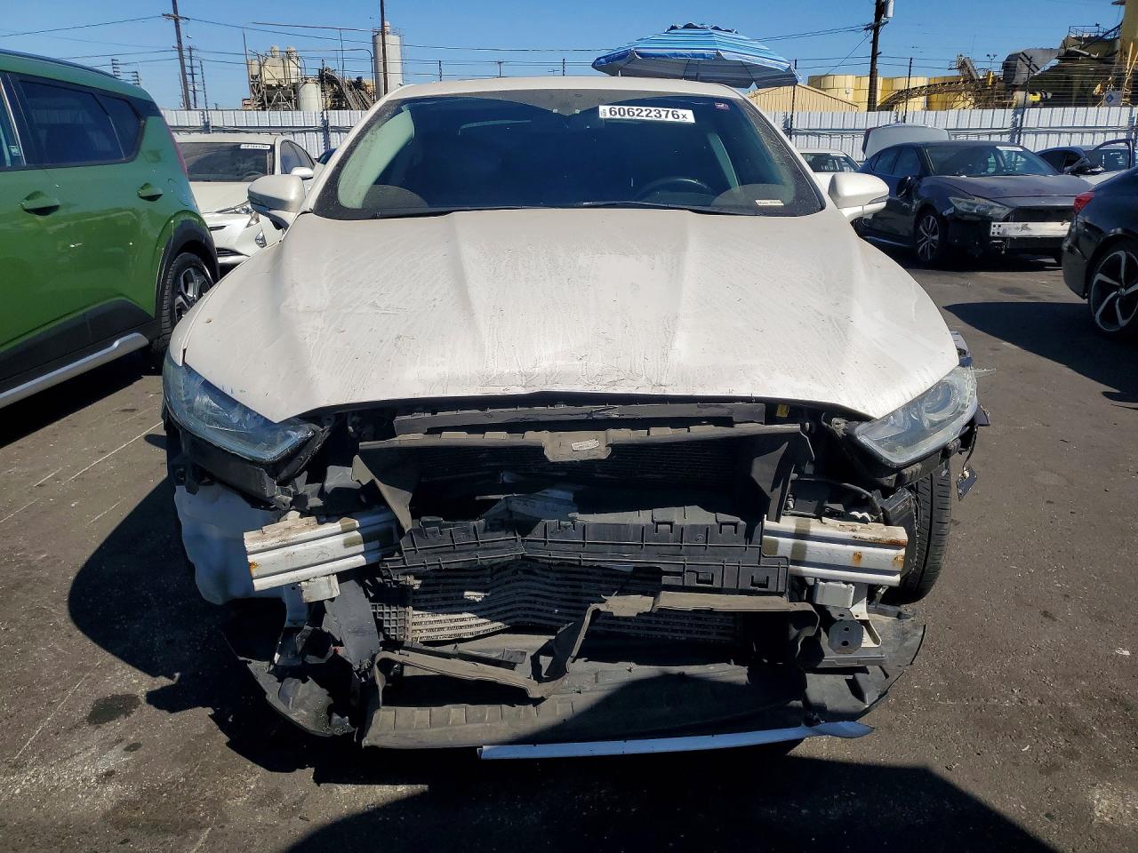 2014 Ford Fusion Se White vin: 3FA6P0H90ER303365