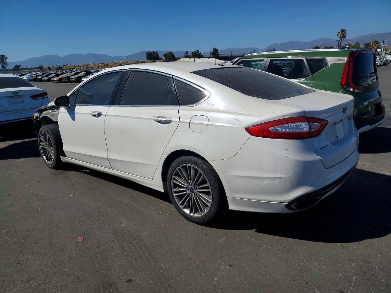 2014 Ford Fusion Se White vin: 3FA6P0H90ER303365
