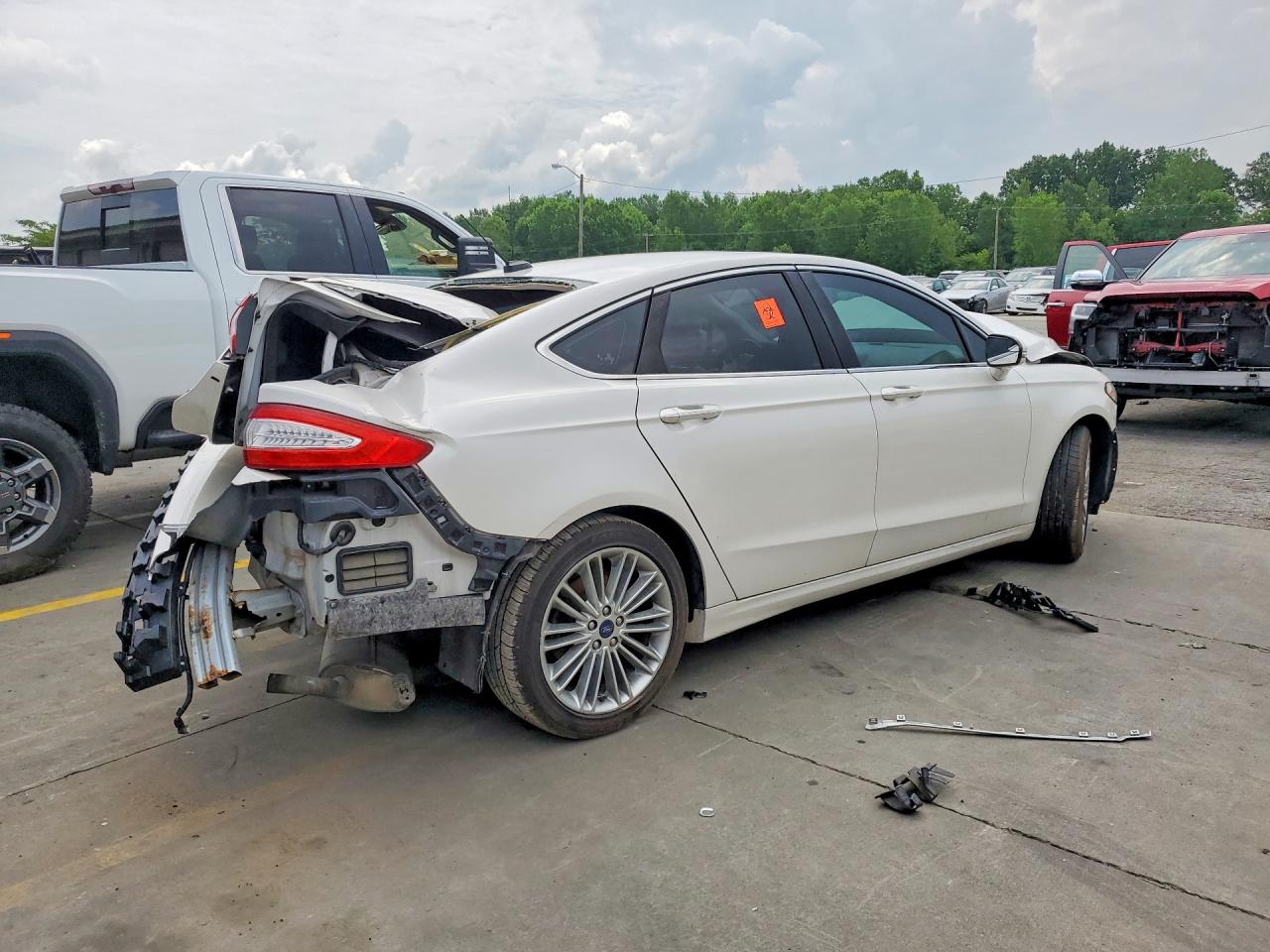 2013 Ford Fusion Se Белый vin: 3FA6P0H91DR213494