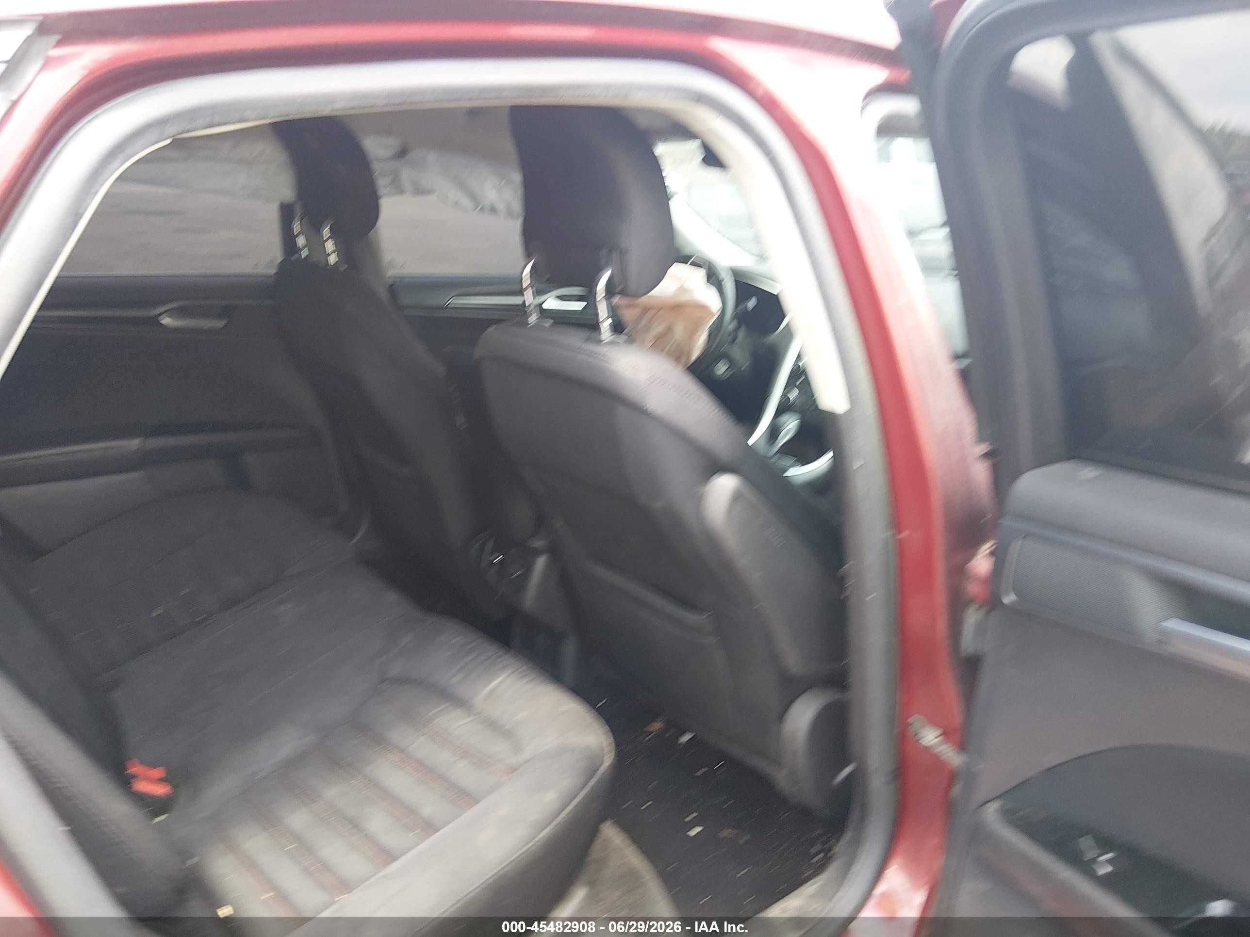 2015 Ford Fusion Se Red vin: 3FA6P0H91FR125256