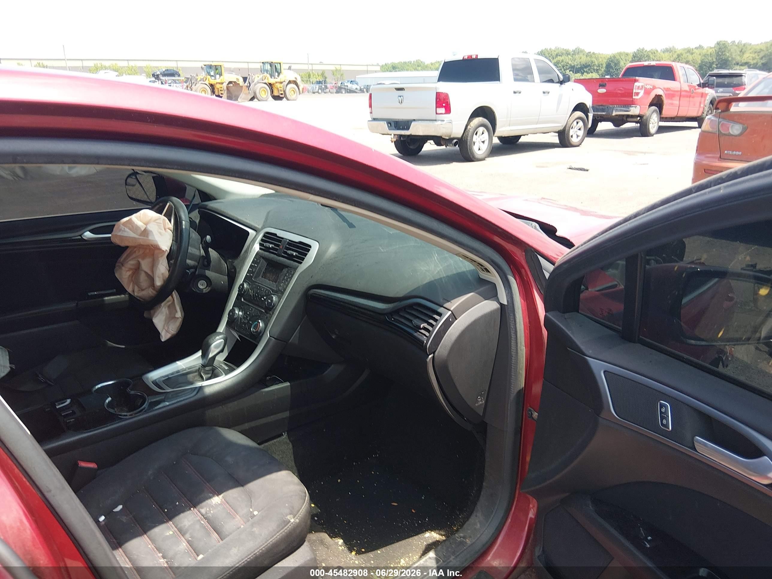 2015 Ford Fusion Se Red vin: 3FA6P0H91FR125256