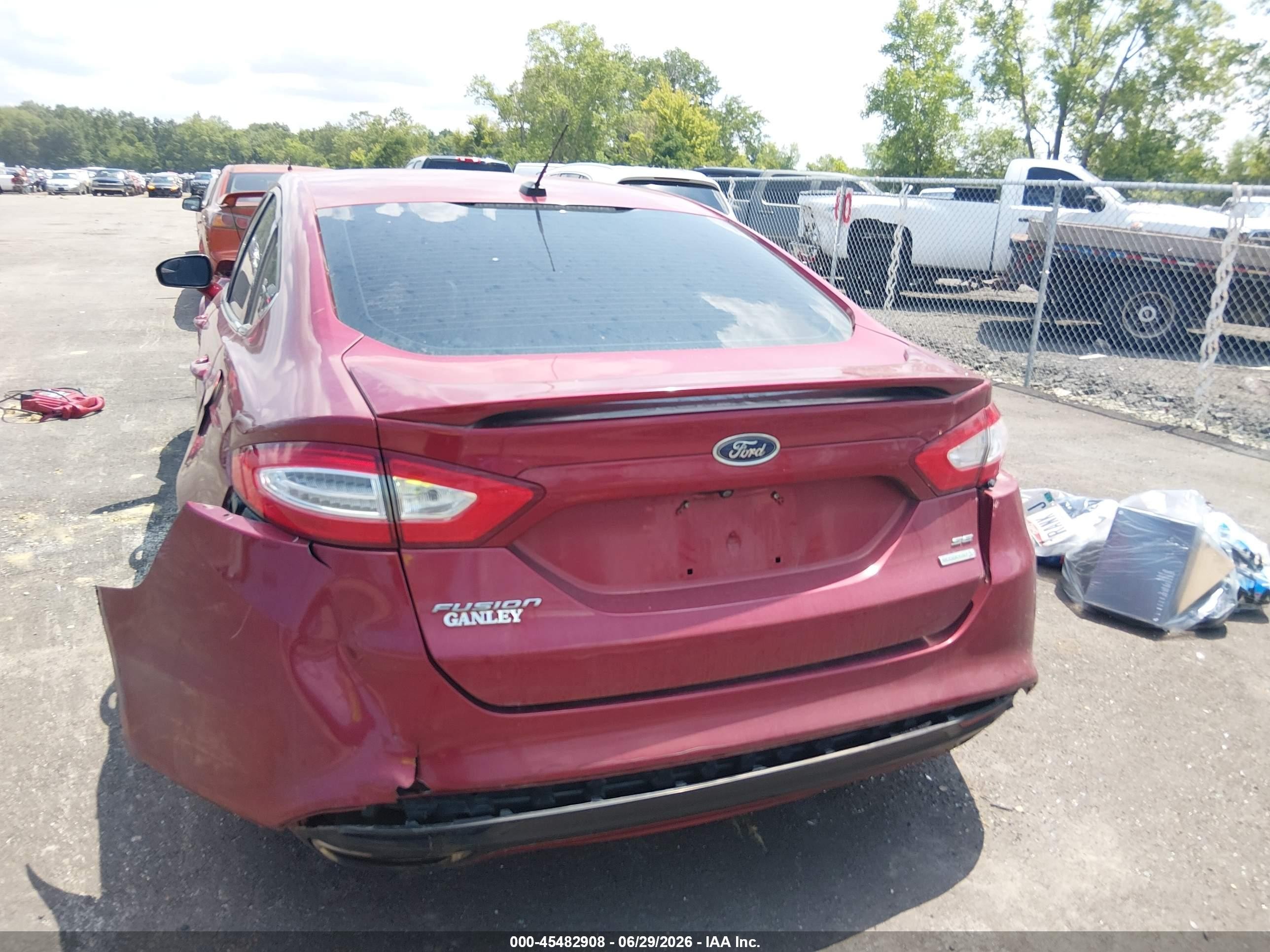 2015 Ford Fusion Se Red vin: 3FA6P0H91FR125256